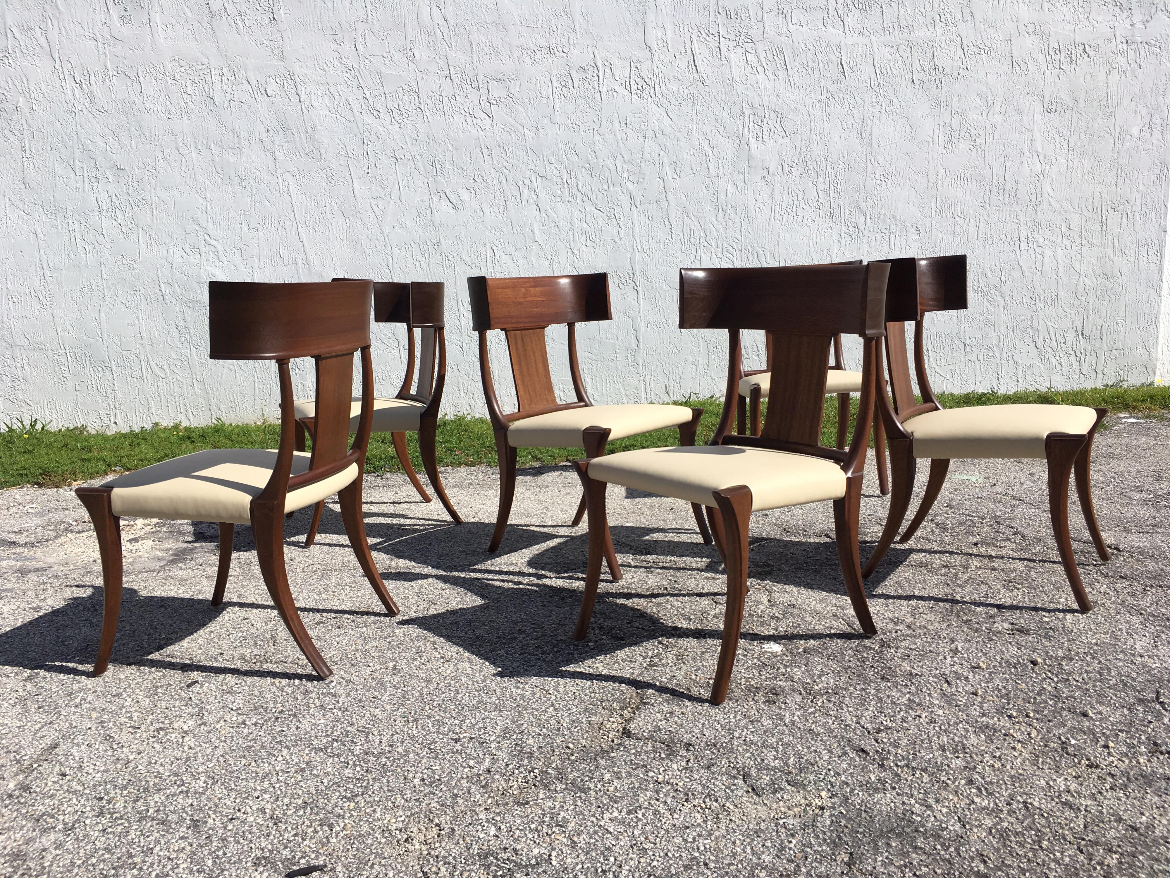 Mid-Century Modern Set of Six Klismos Dining Chairs, Mahogany and Leather, in the Style Gibbings