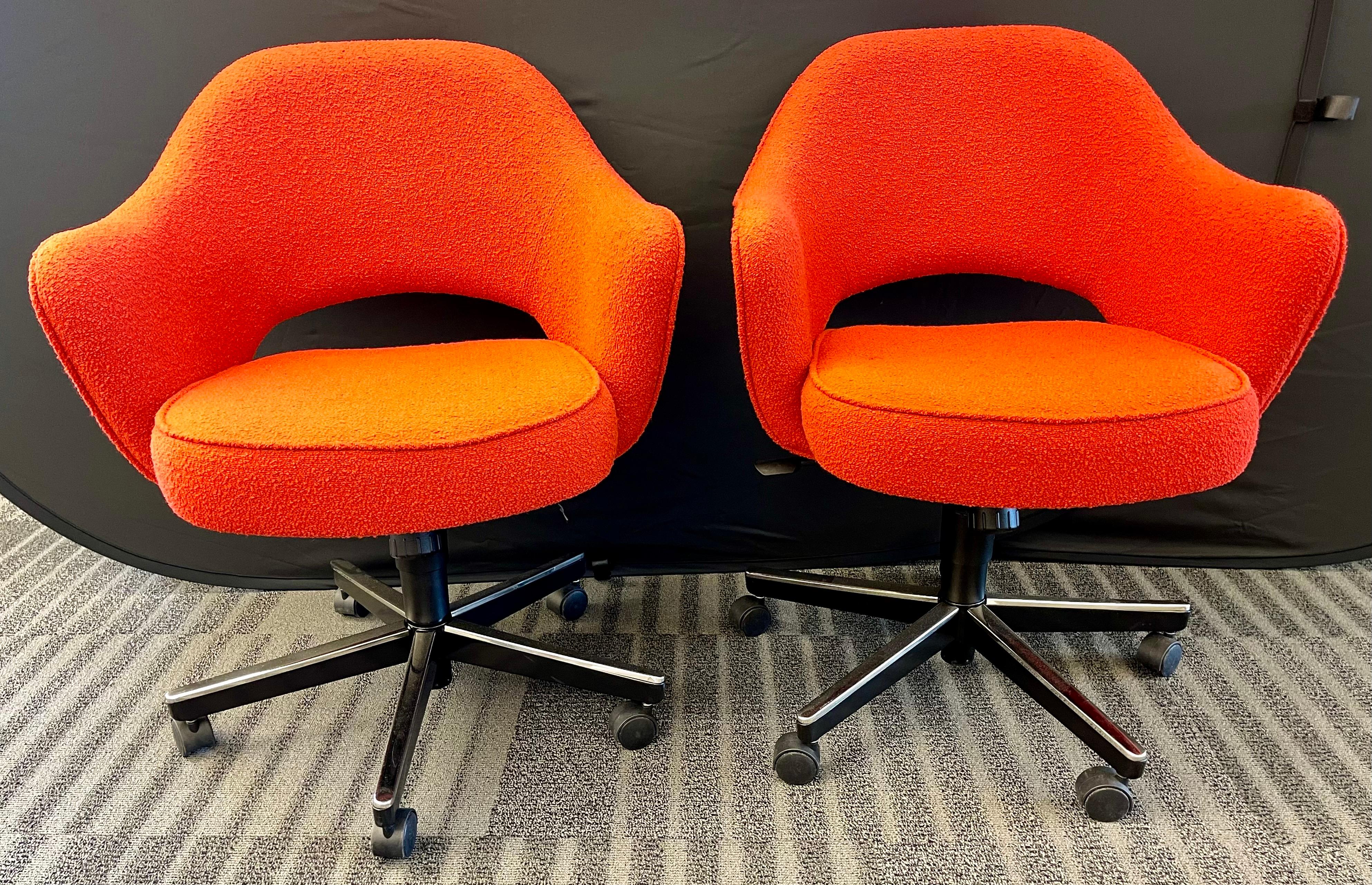 Set of Six Knoll Inc Saarinen Office Chairs on Casters, Executive Vintage 9