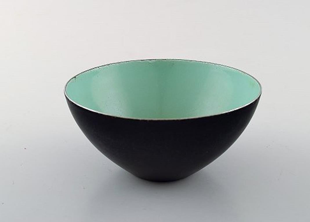 Set of six Krenit bowls by Herbert Krenchel. Black metal and mint green enamel. 1970's.
The bowls measure: 12.5 x 6 cm
In very good condition.
Stamped.