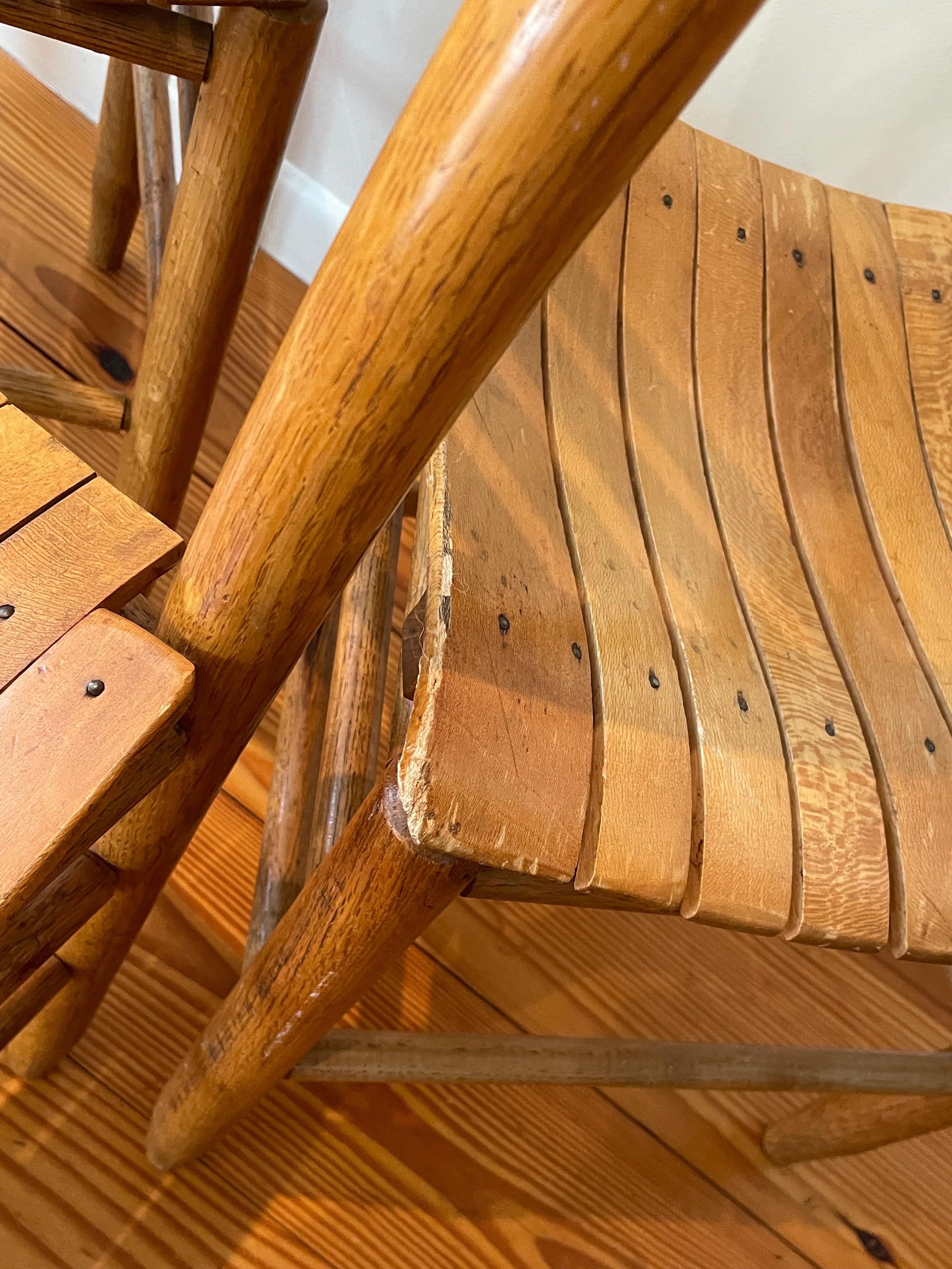 Mid-20th Century Set of Six Ladder Back Oak Country Dining Chairs, Bentwood Seats, North Carolina