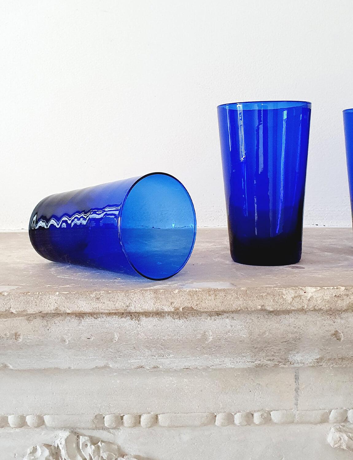 Italian Set of six large blue 1950s Empoli water glasses For Sale