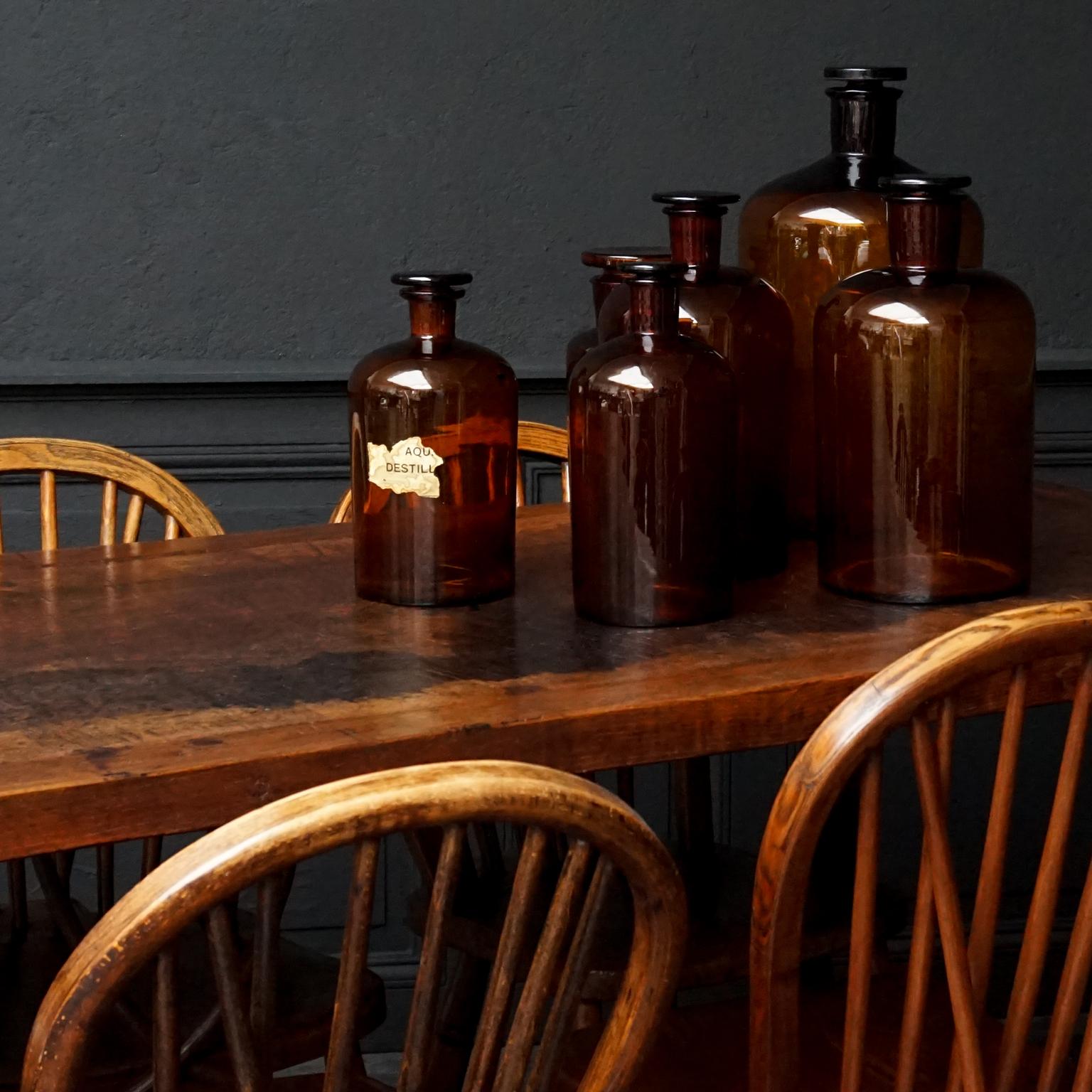 amber glass apothecary bottles