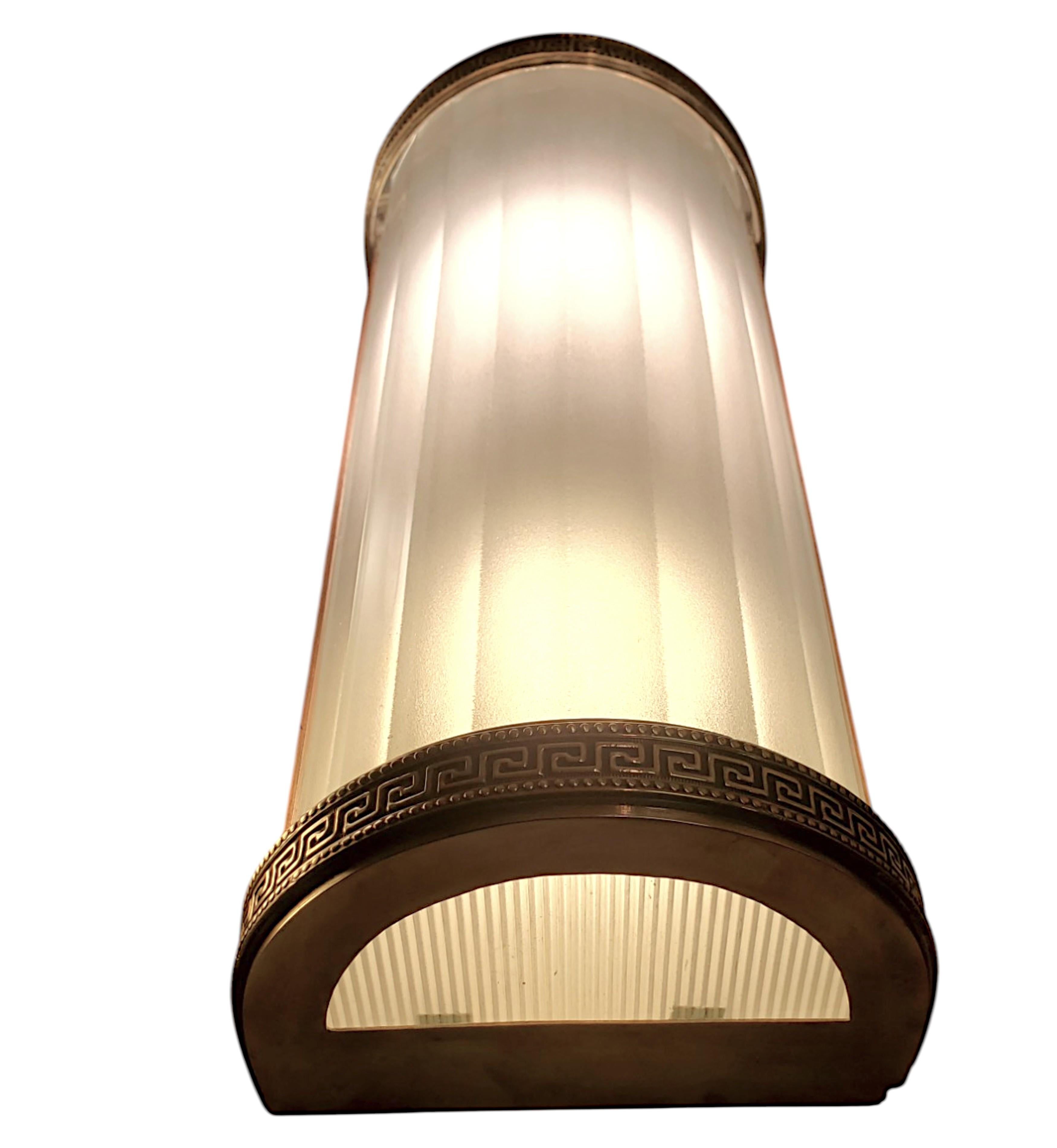 Set di sei grandi appliques tubolari originali in vetro con cornici in ottone e rame in vendita 7