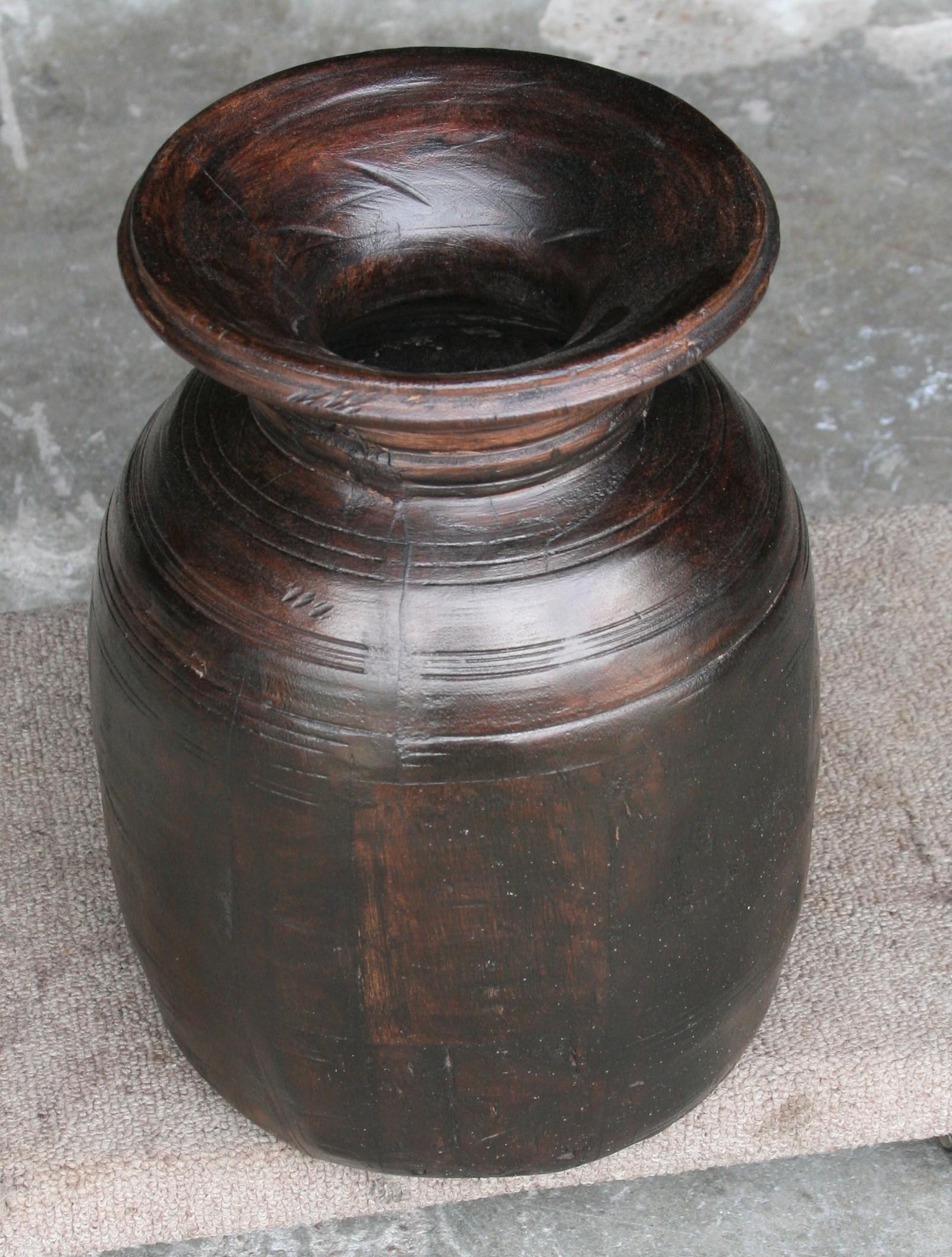 Hand-Carved Set of Six Late 19th Century Hand Carved Wooden Pots from Naga Land            For Sale