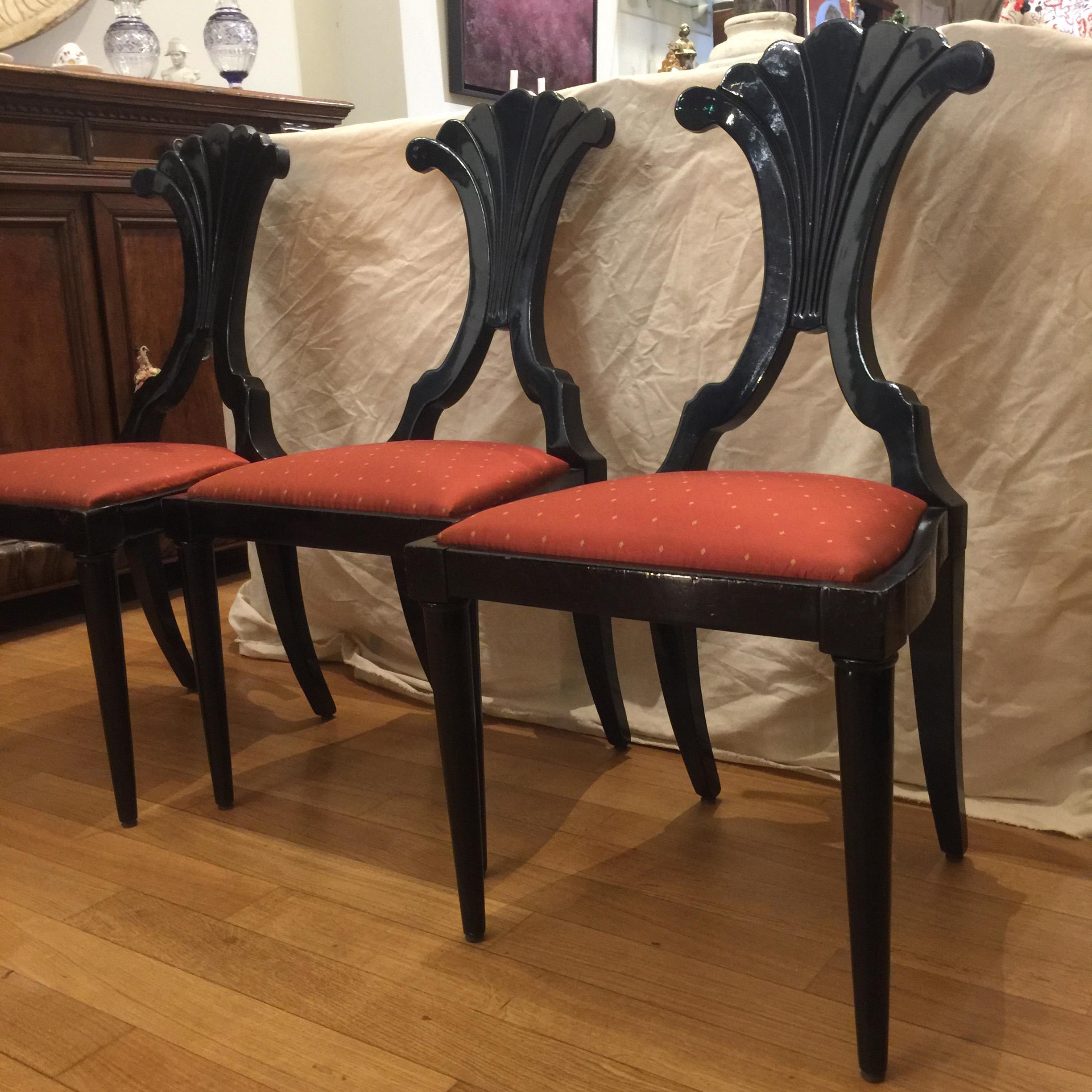 Set of Six Late 19th Century Italian Bidermeier Chairs in Solid Black Wood In Good Condition For Sale In Firenze, IT