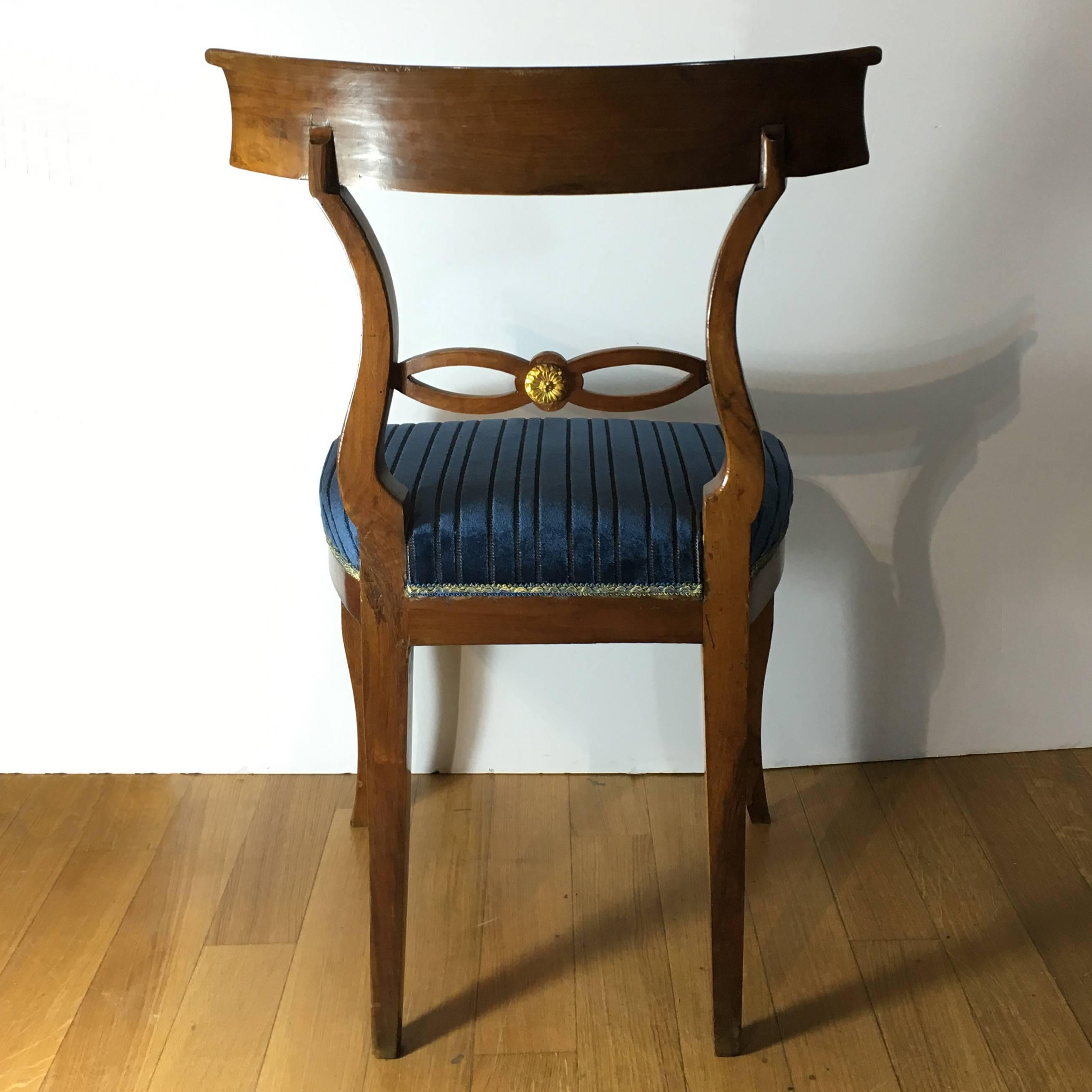 Velvet Set of Six Late 19th Century Italian Directoire Chairs in Solid Walnut Wood For Sale