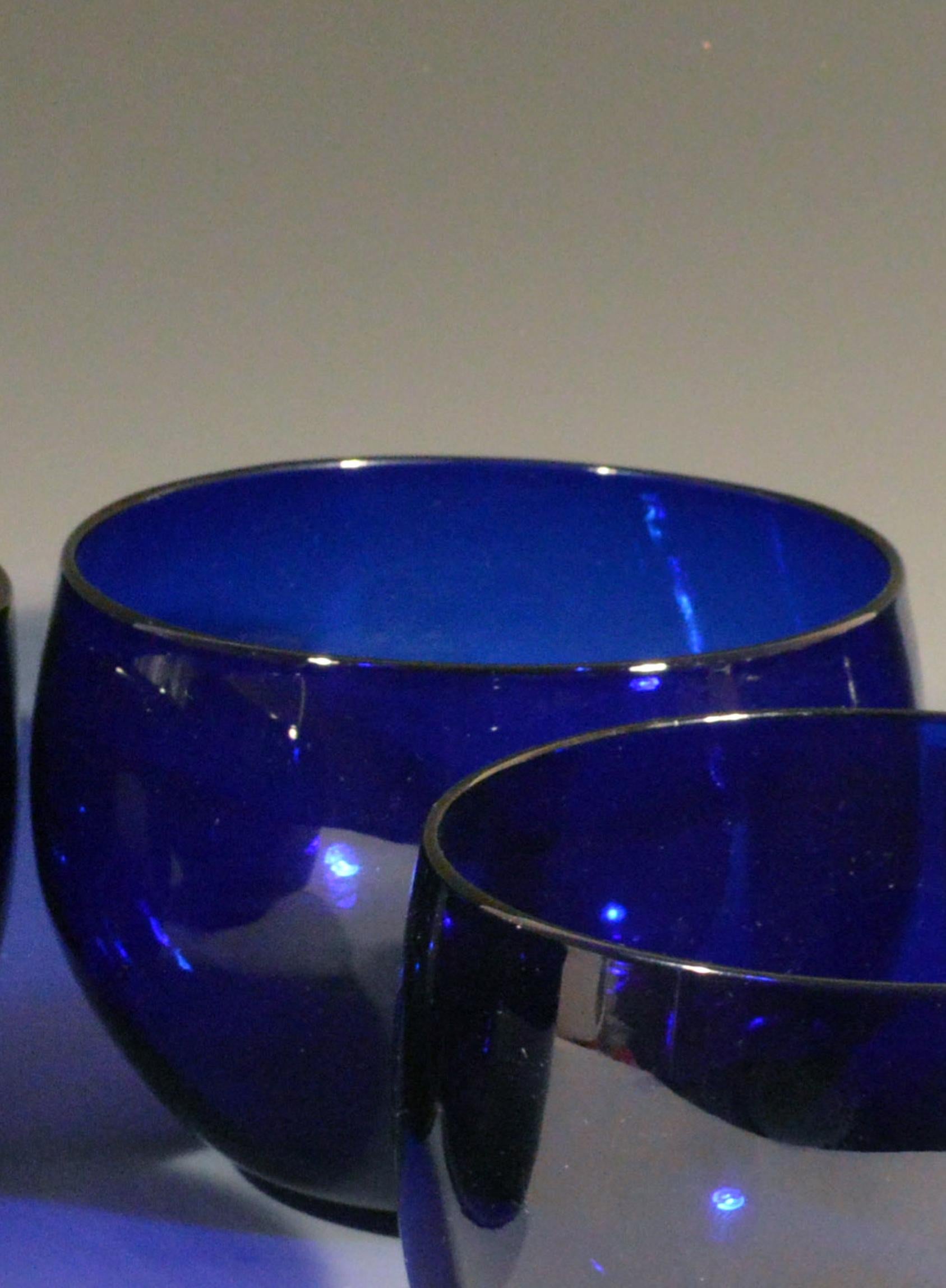 Great Color!
Set of six late Georgian blue glass finger bowls,
circa 1830-1830,


A set of blue lead glass finger bowls from the Regency period sometimes referred to as Bristol glass.

Dimensions: 31/2 inches high x 4 1/2 inches wide (at