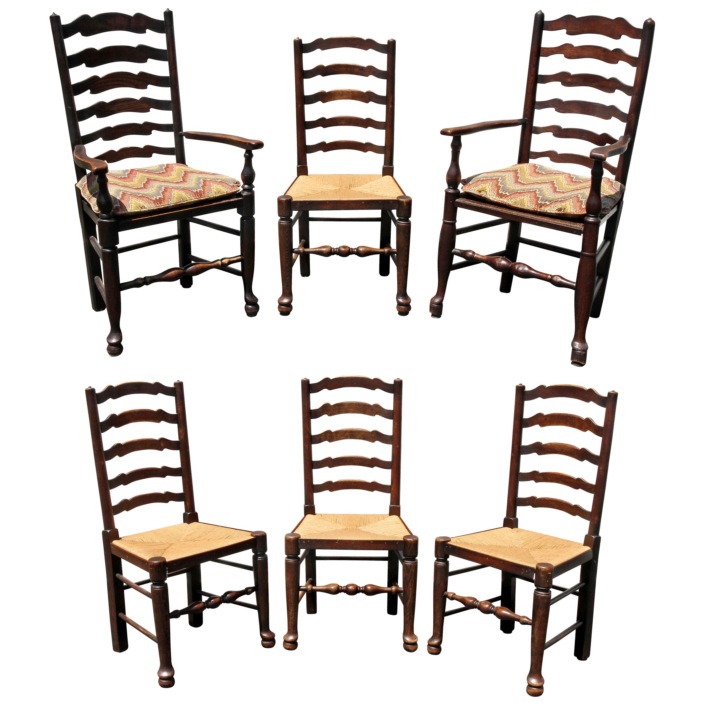 Set di sei sedie da pranzo Windsor in legno di olmo tardo georgiano