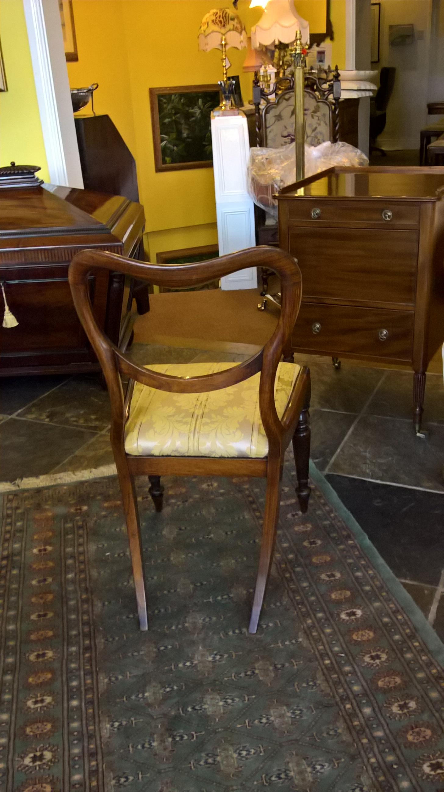 Set of Six Late Regency Rosewood Dining Chairs For Sale 2