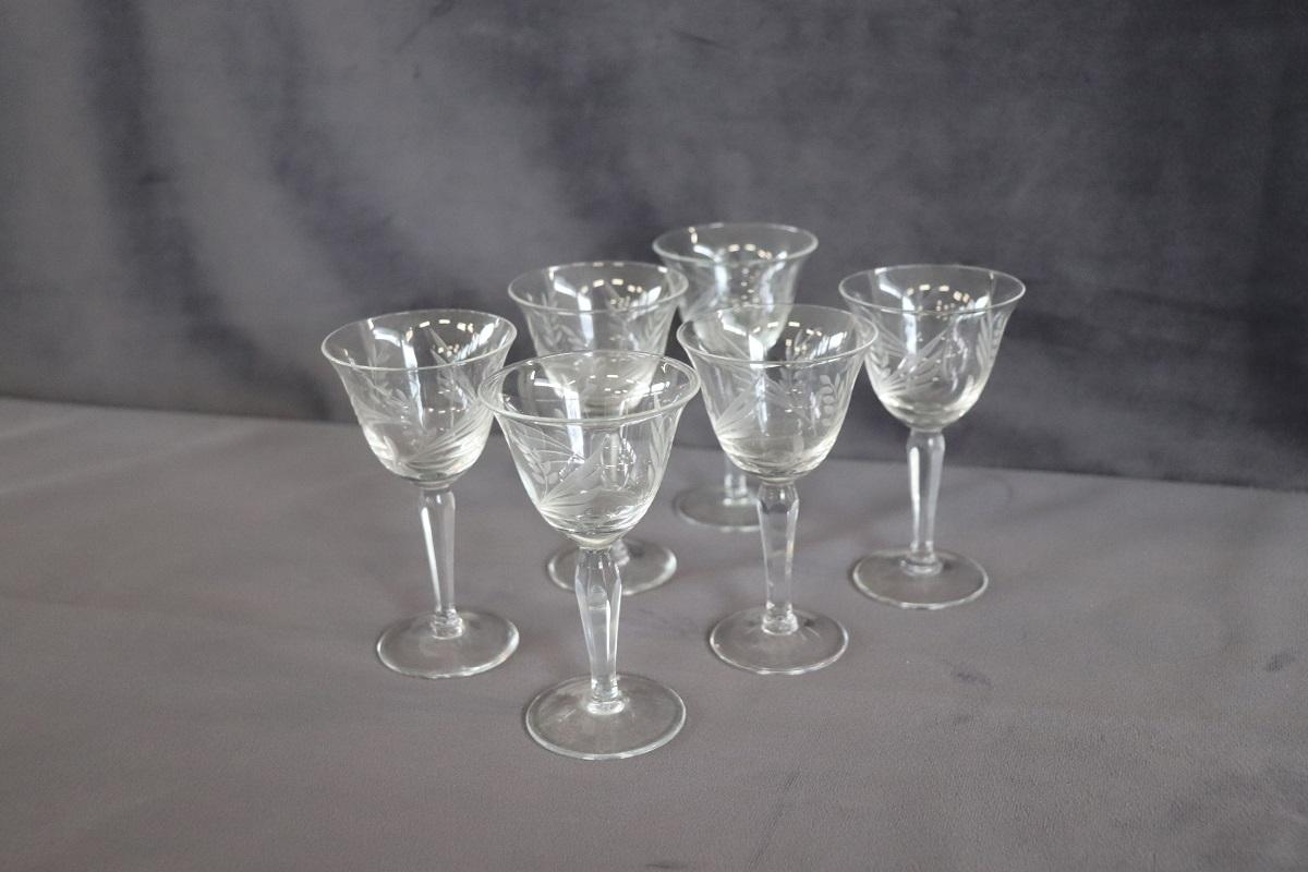 Set of Six Liqueur Crystal Glasses with Refined Decoration In Good Condition For Sale In Casale Monferrato, IT