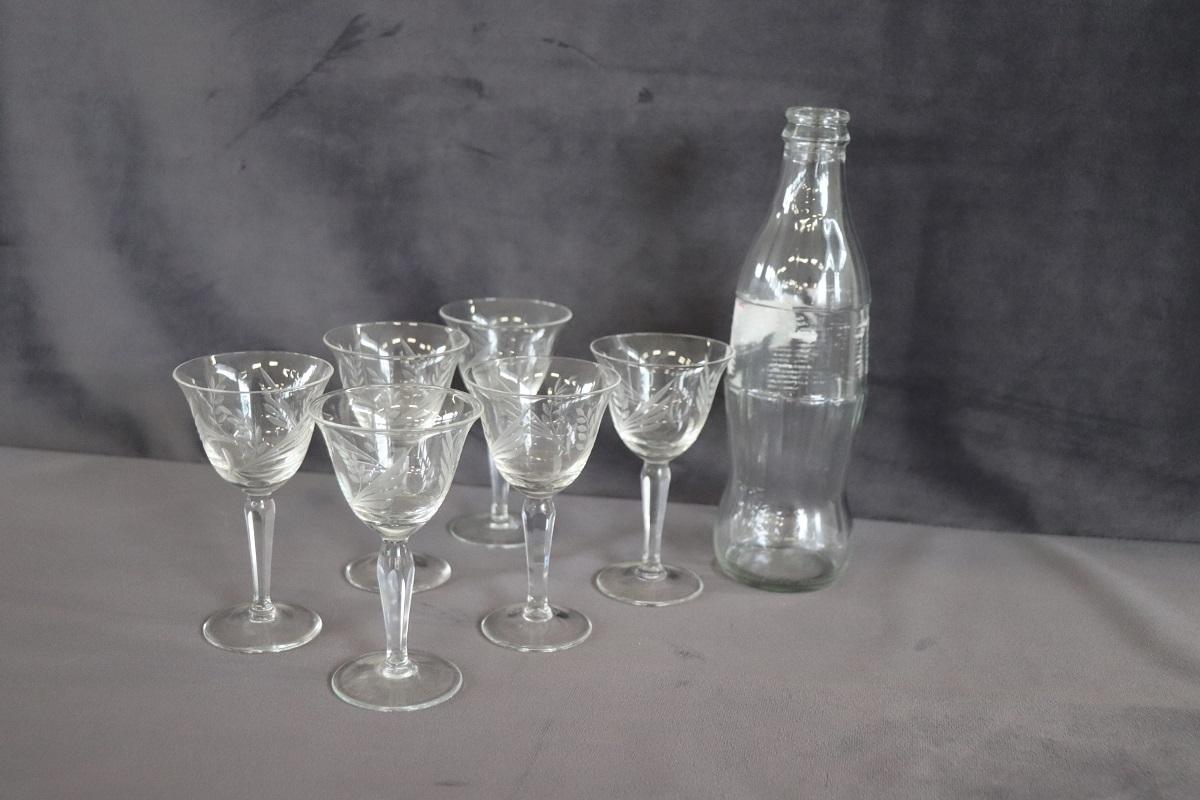 Late 20th Century Set of Six Liqueur Crystal Glasses with Refined Decoration For Sale