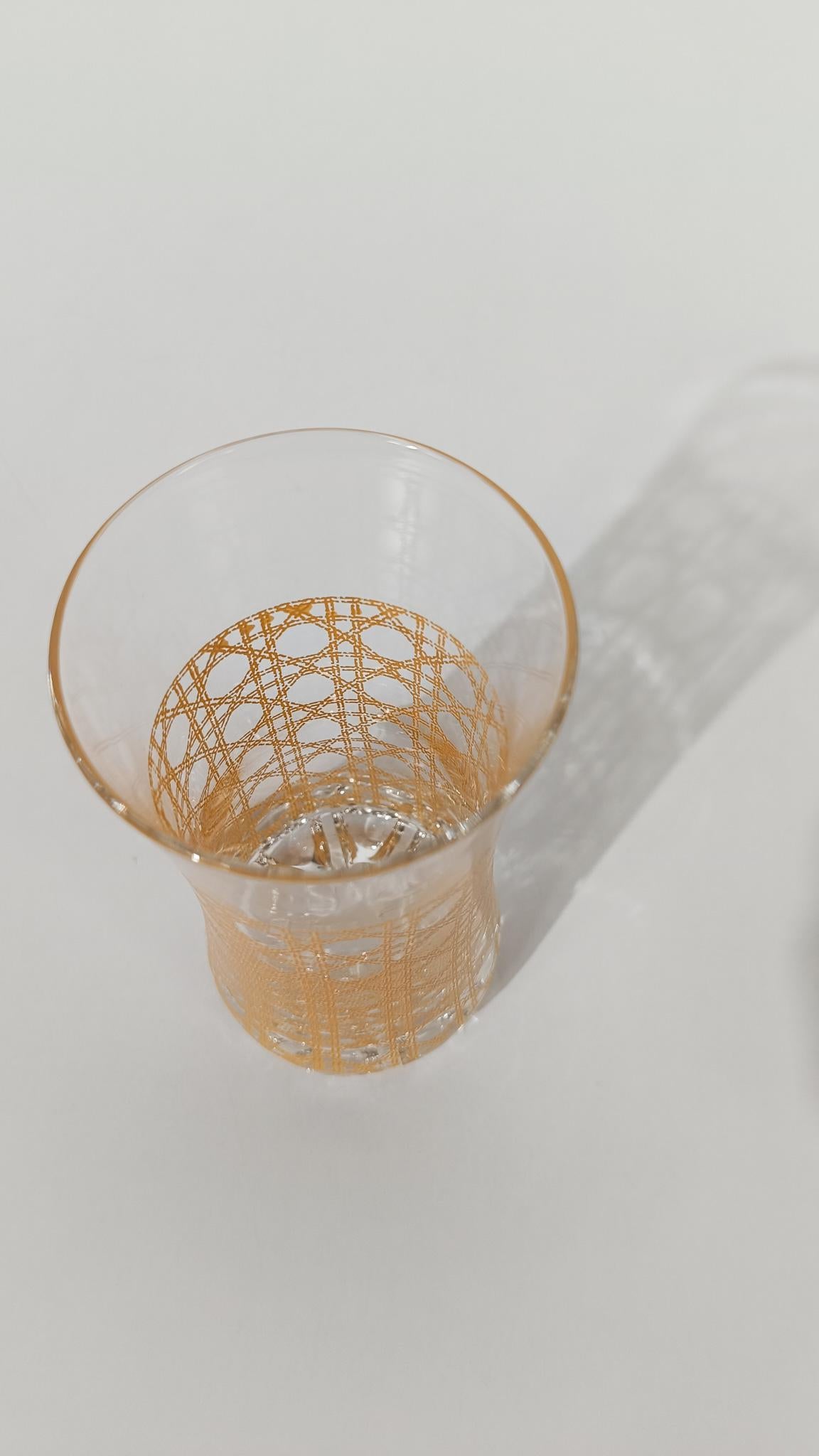 Set of Six Long Drink Glasses Decorated with Rattan Cane Webbing Decal For Sale 5