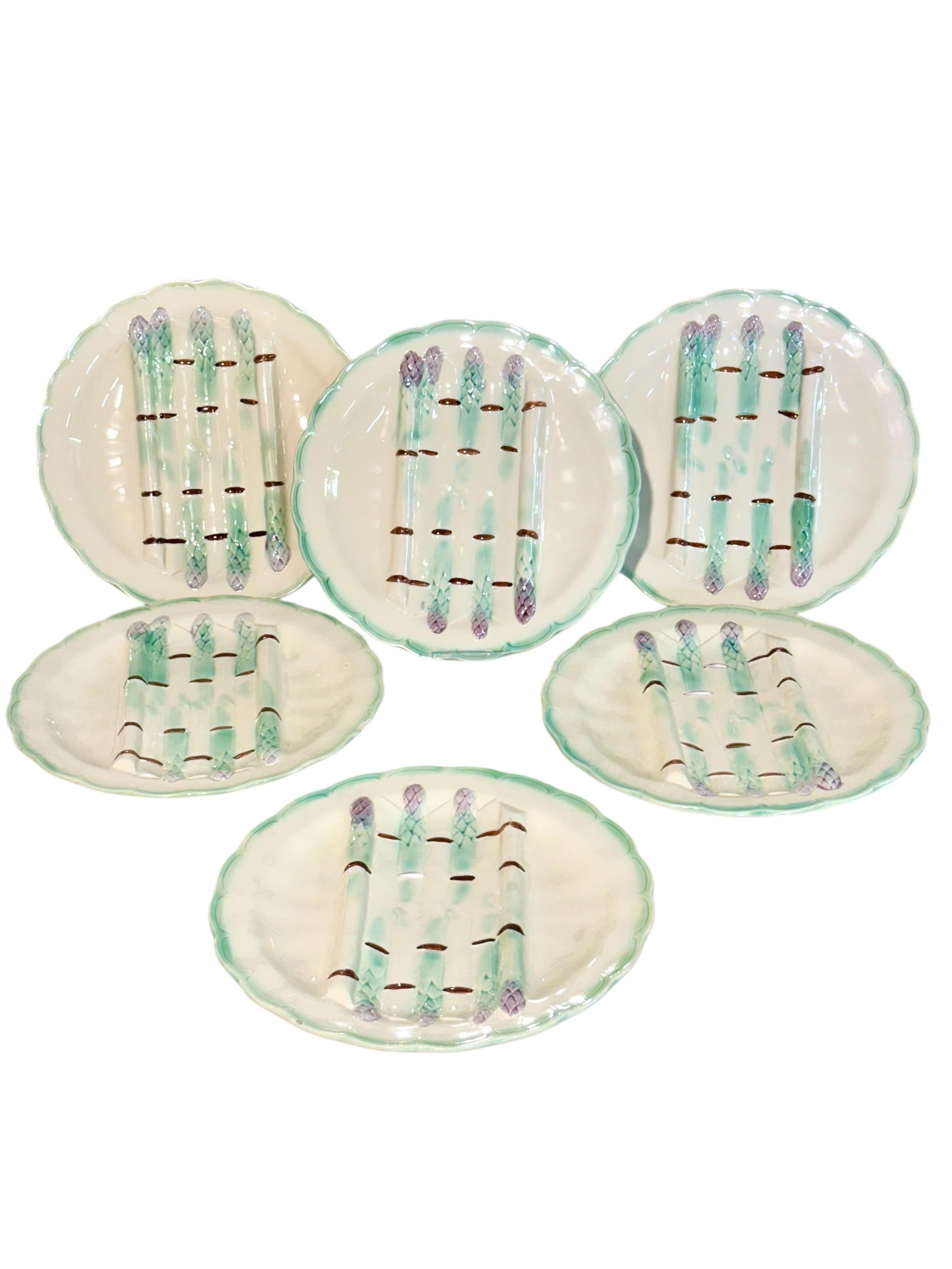 Sechser-Set Longchamp Terre de Fer Majolika-Spargelteller (Französisch) im Angebot