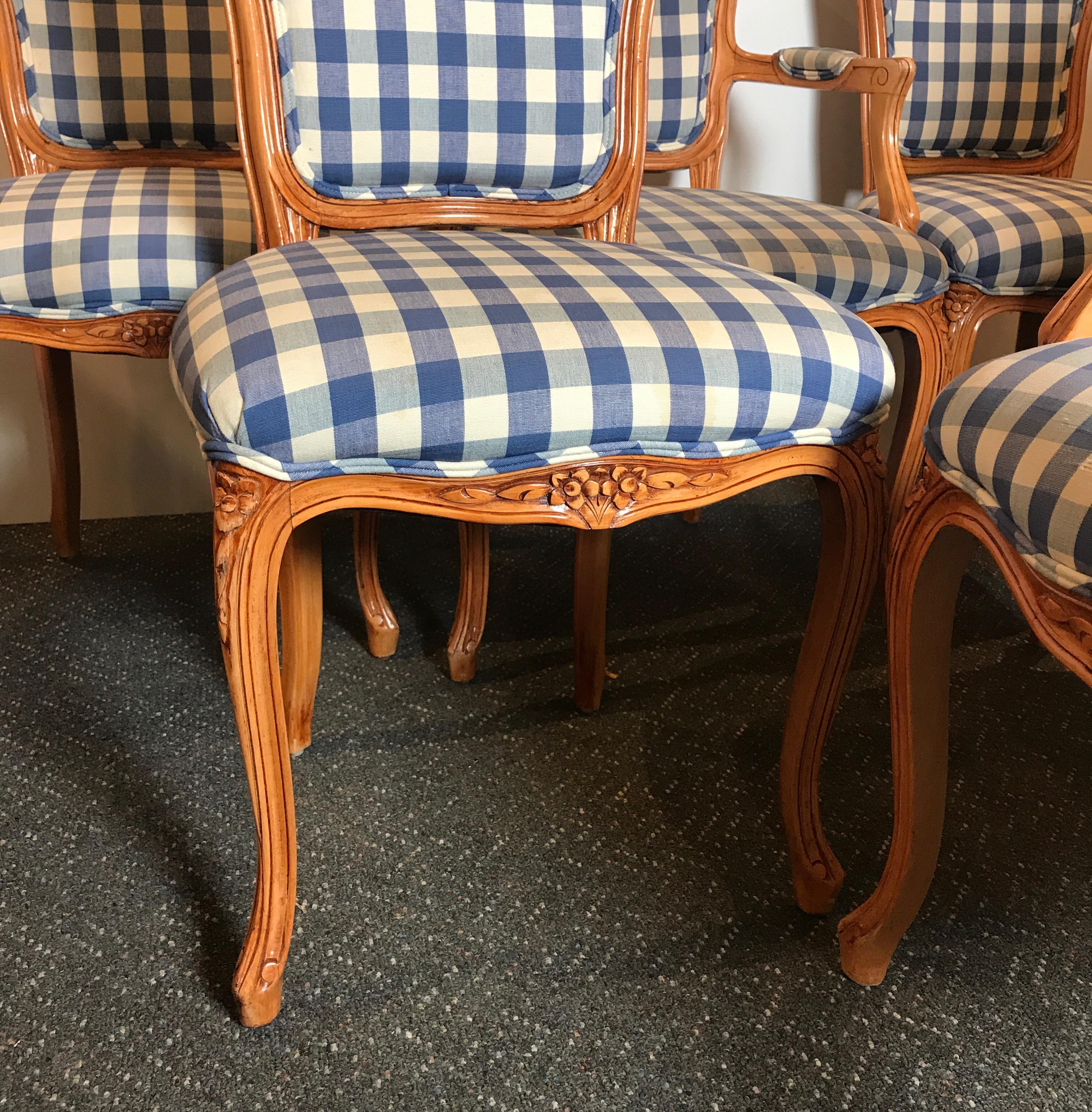 Set of Six Louis XV Dining Chairs 2
