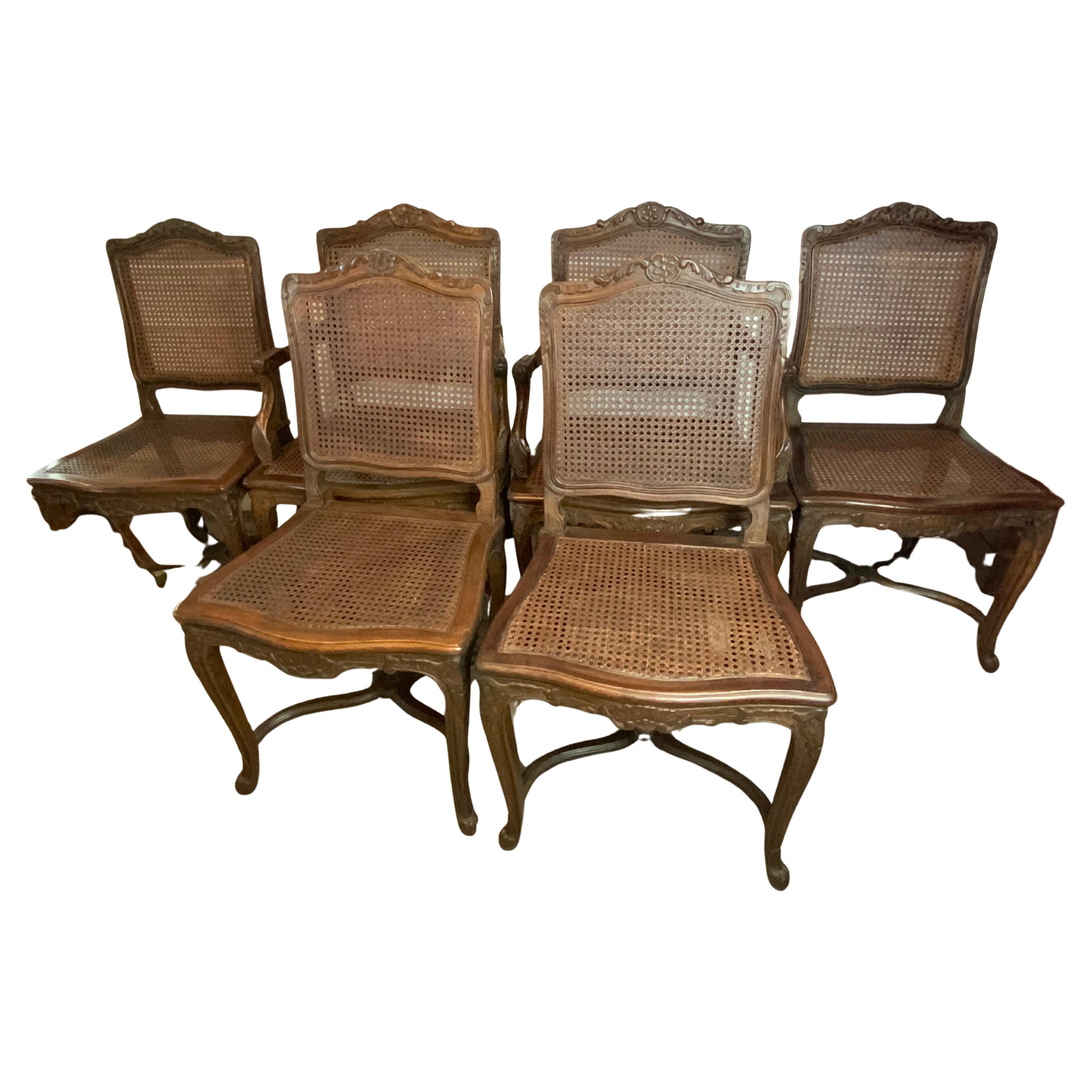 Set di sei sedie in legno di frutto in stile Louis X1V