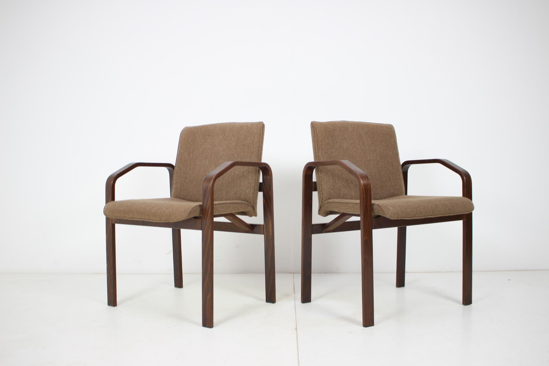 Set of Six Lounge Chairs/Ton, Národní Podnik Holešov, 1993 For Sale 3