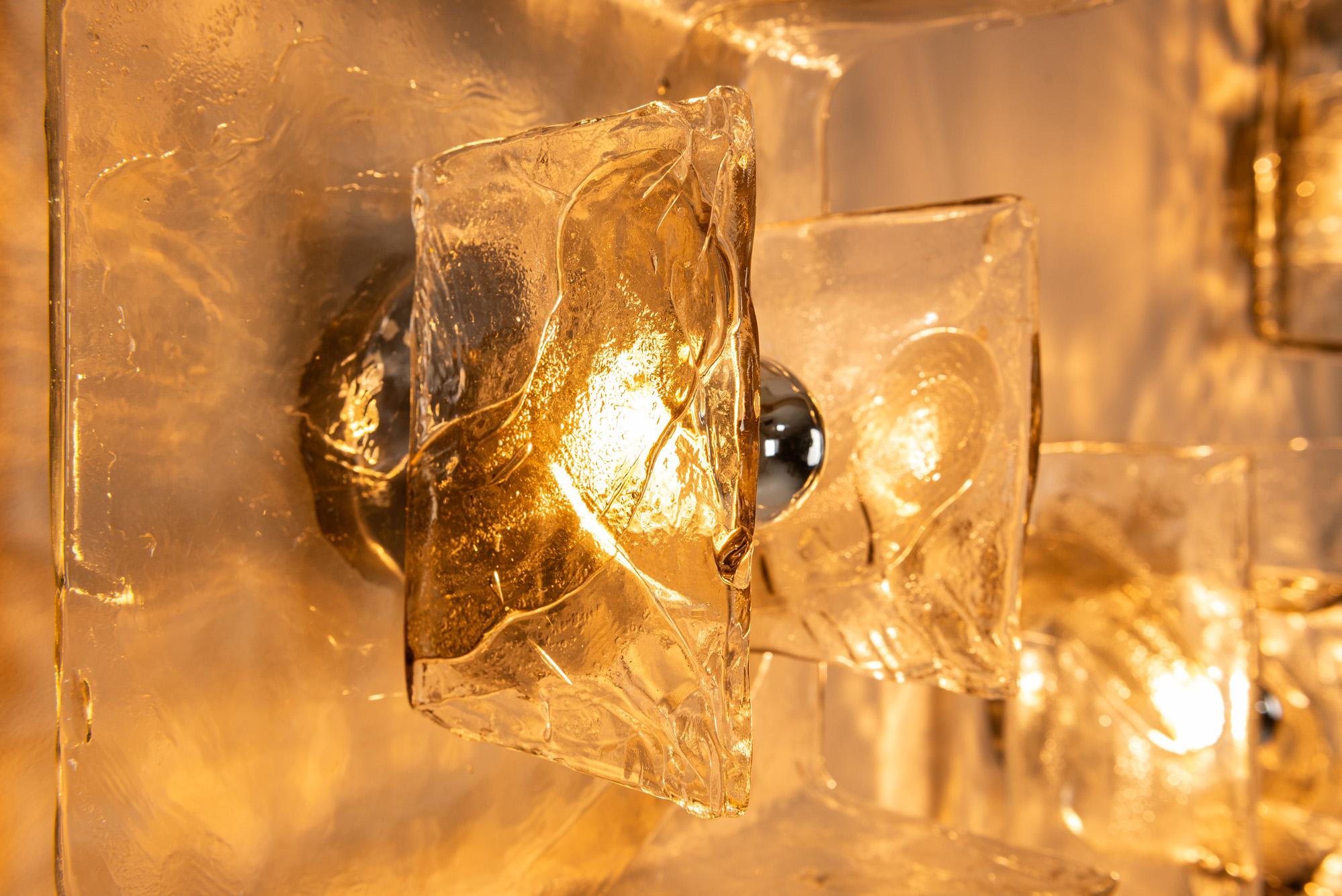 Juego de seis lámparas de pared LP257 de Carlo Nason para Mazzega, Italia Años 70 en venta 8