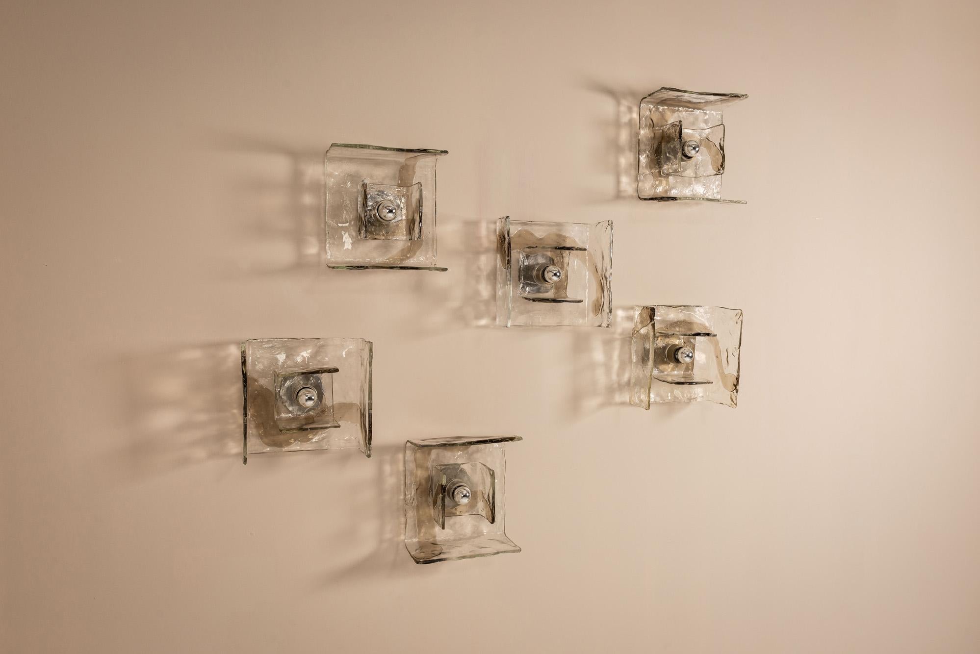 Juego de seis lámparas de pared LP257 de Carlo Nason para Mazzega, Italia Años 70 en Bueno estado para la venta en Hellouw, NL