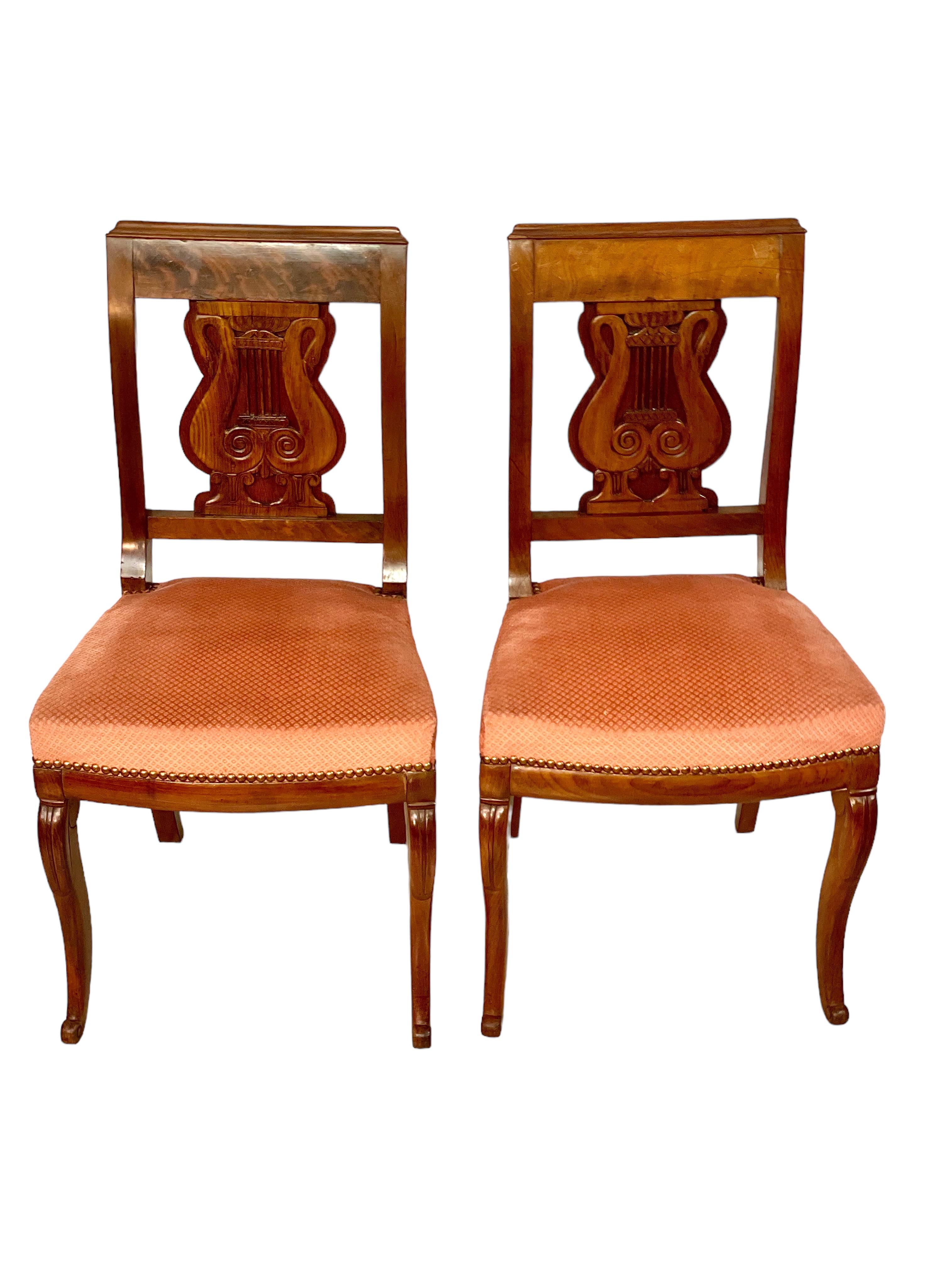  Set of Six Lyre Backed Dining Chairs, Circa 1815 For Sale 4