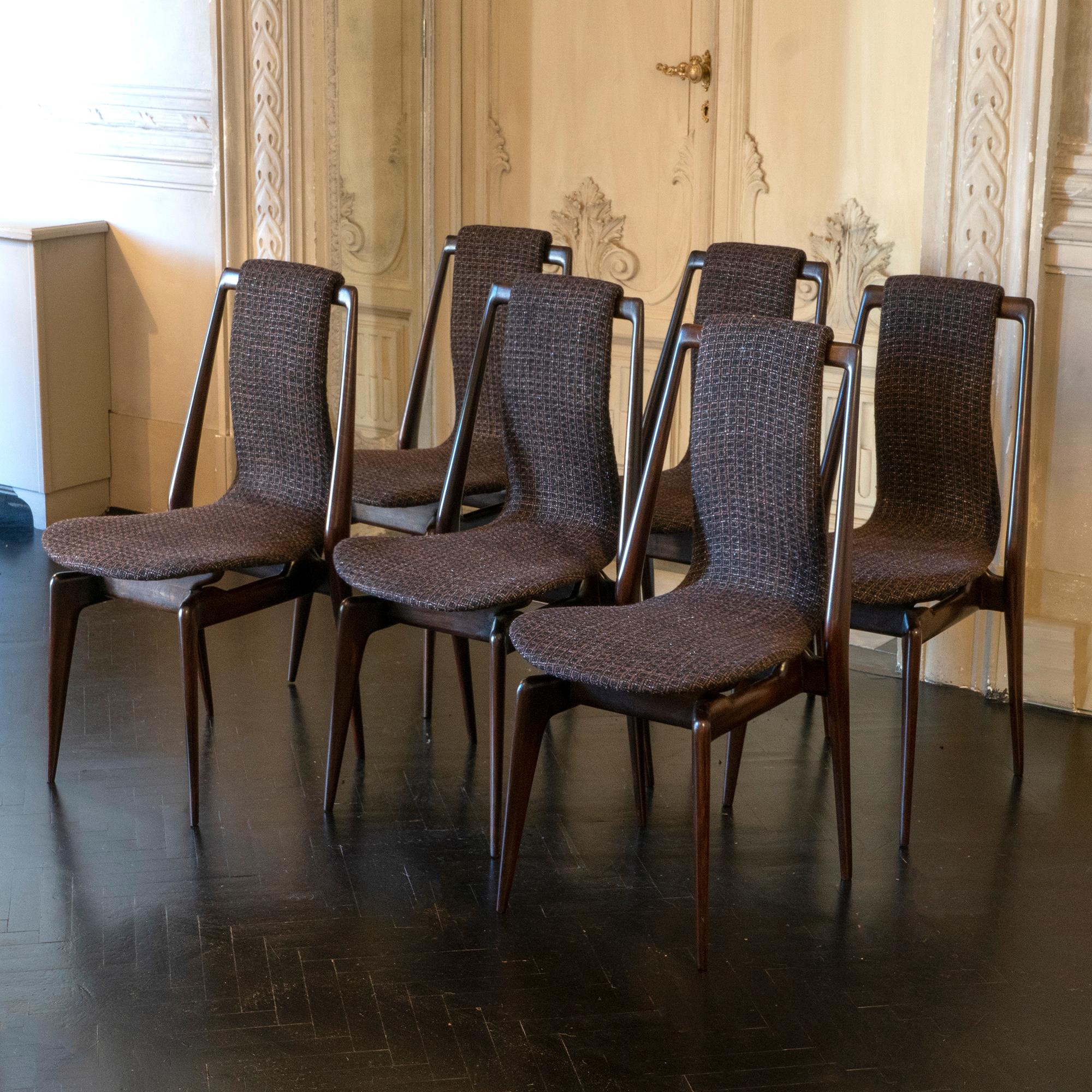 Mid-Century Modern Set of Six Mahogany Dining Chairs, Black/Brown Jacquard Fabric, Italy, 1950s