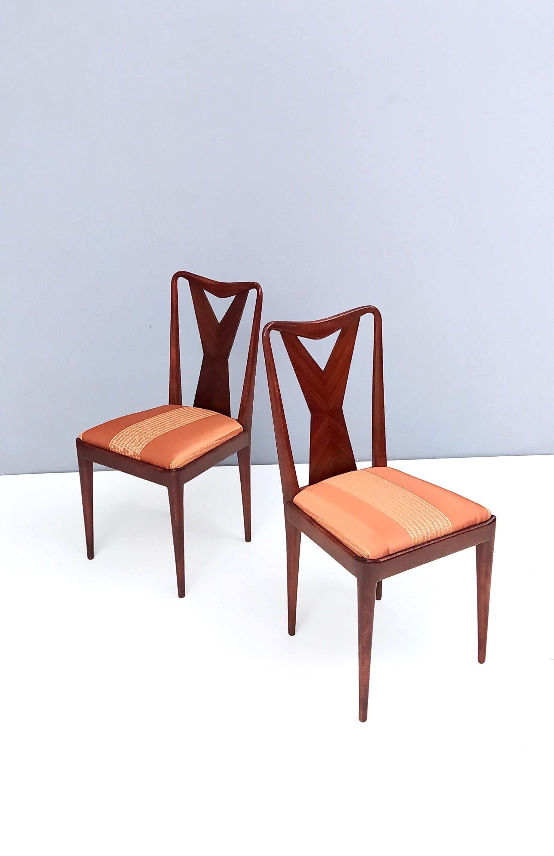 Italian Set of Six Vintage Walnut Dining Chairs in the Style of Ico Parisi, Italy For Sale