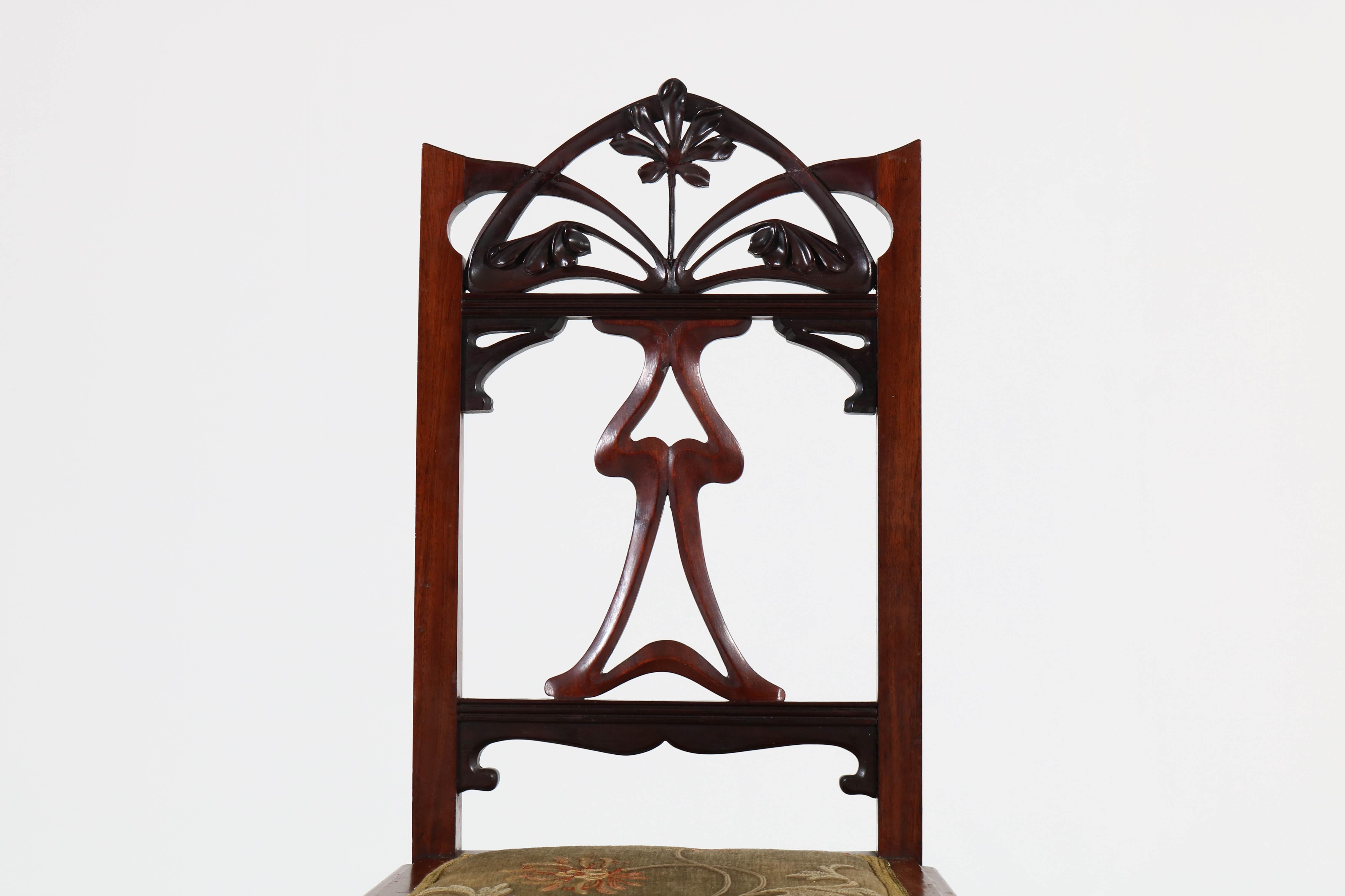 Set of Six Mahogany French Art Nouveau Chairs, 1900s 5