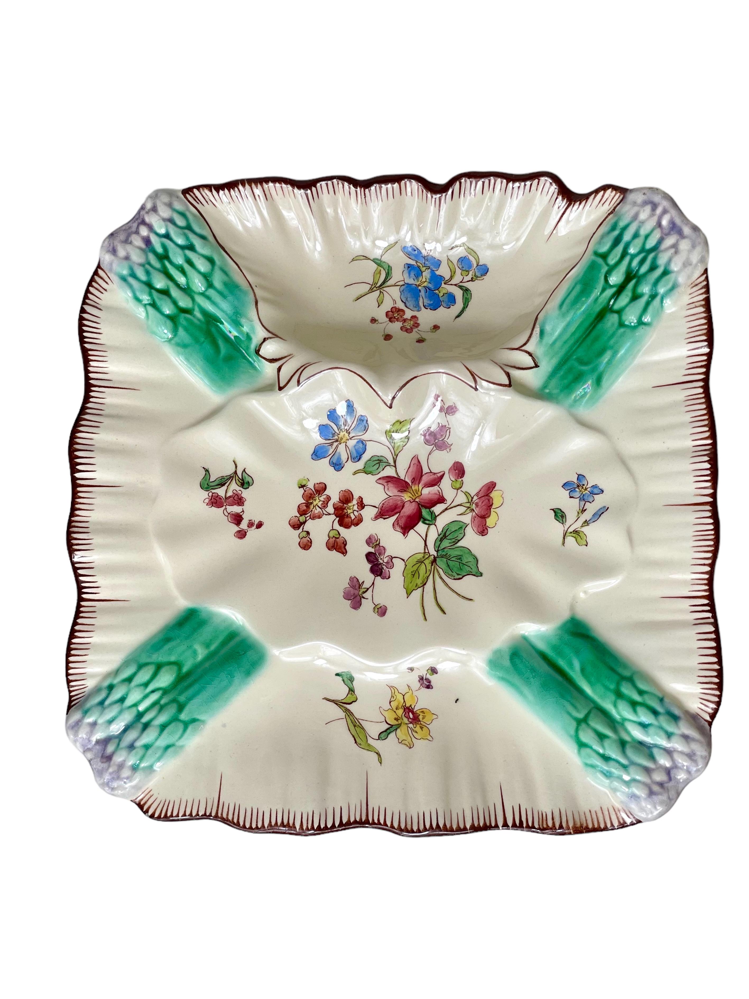 Set of Six Majolica Glazed Asparagus Serving Plates For Sale 5