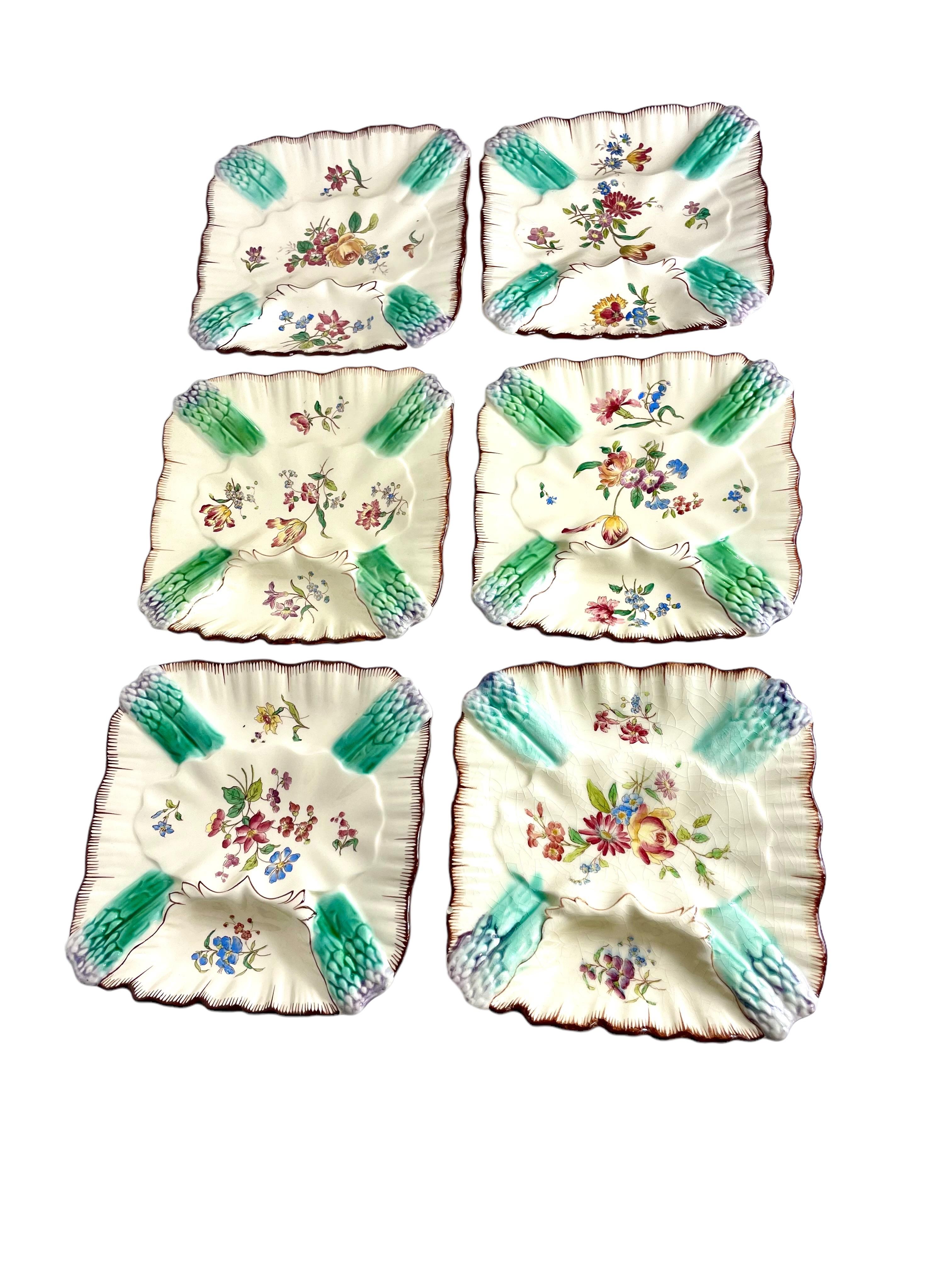 Country Set of Six Majolica Glazed Asparagus Serving Plates For Sale