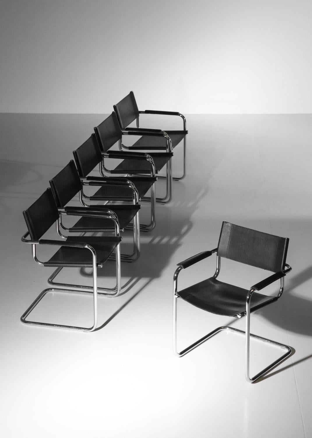 Mid-Century moderno Set di sei sedie in stile Marcel Breuer B34 in acciaio cromato degli anni '80 in vendita