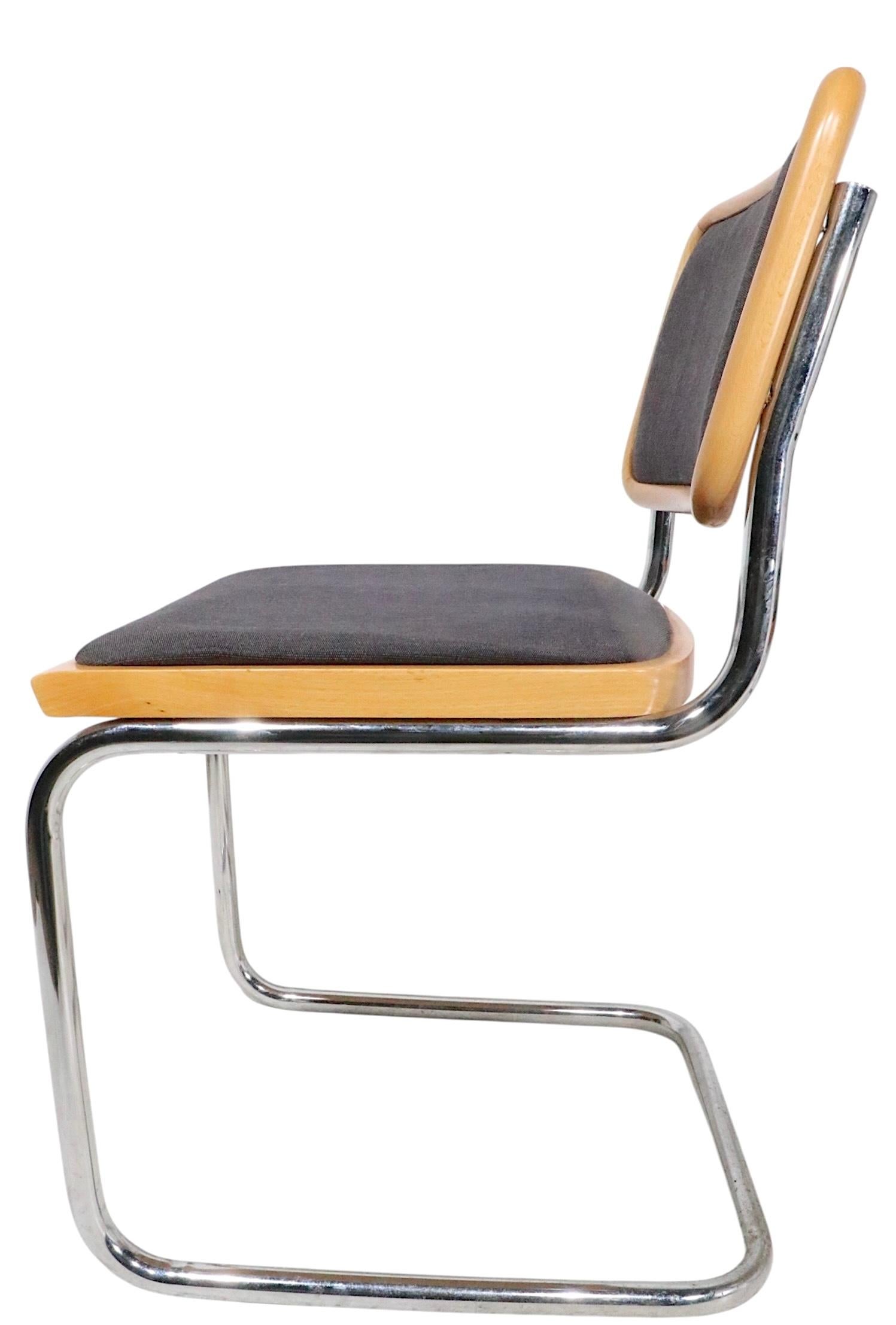 Set of Six Marcel Breuer Cesca Chairs Made in Italy c 1970's en vente 8