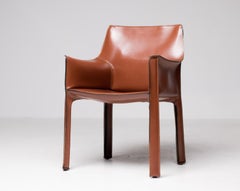Ensemble de six fauteuils Cassina Cab Mario Bellini en cuir cognac