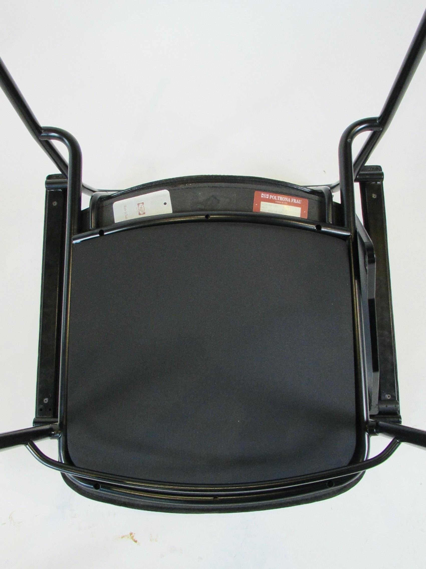 Satz von sechs Mario Marenco für Poltrana Frau Italien schwarzes Leder Movie Chairs im Angebot 7