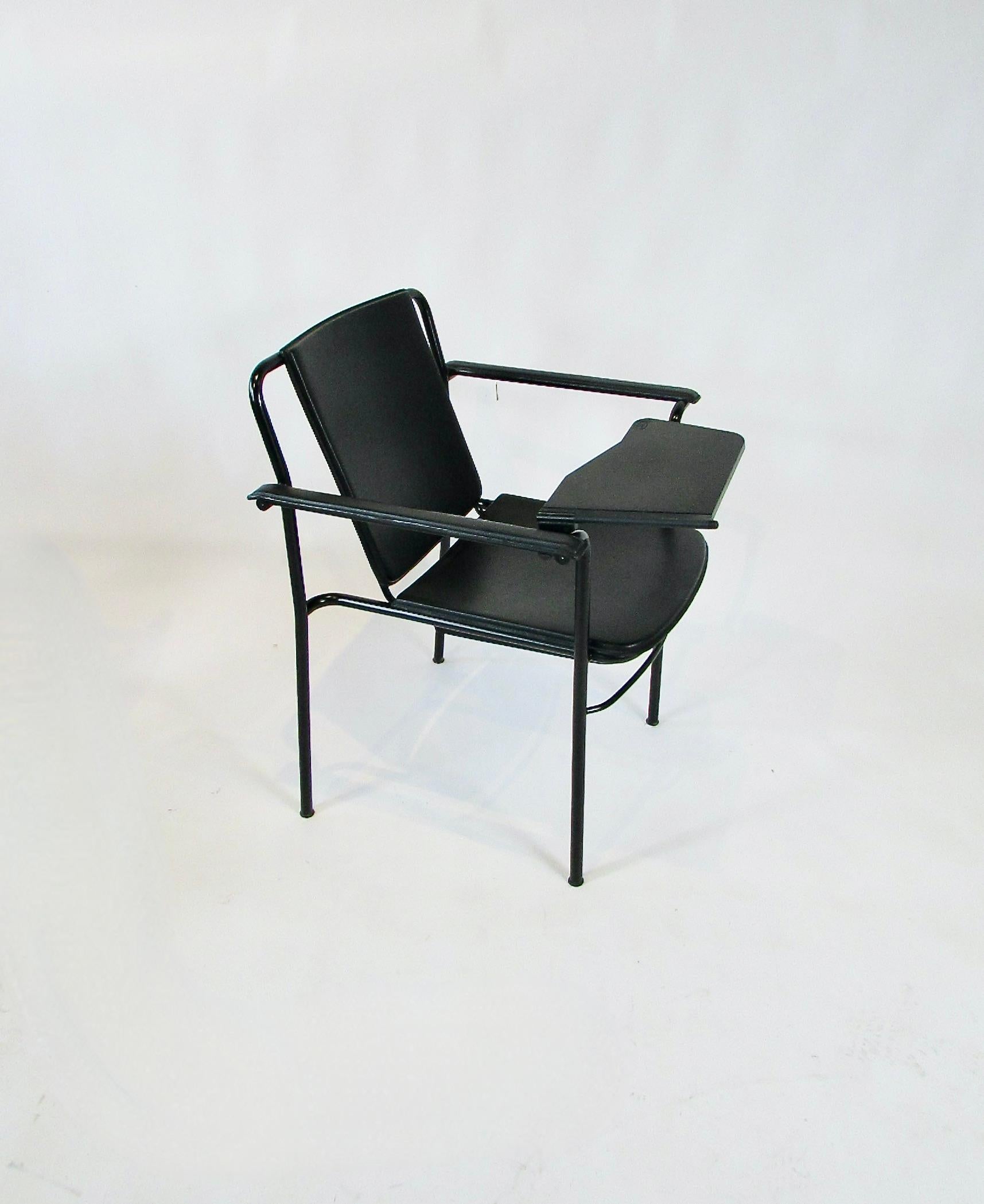 Satz von sechs Mario Marenco für Poltrana Frau Italien schwarzes Leder Movie Chairs im Angebot 10