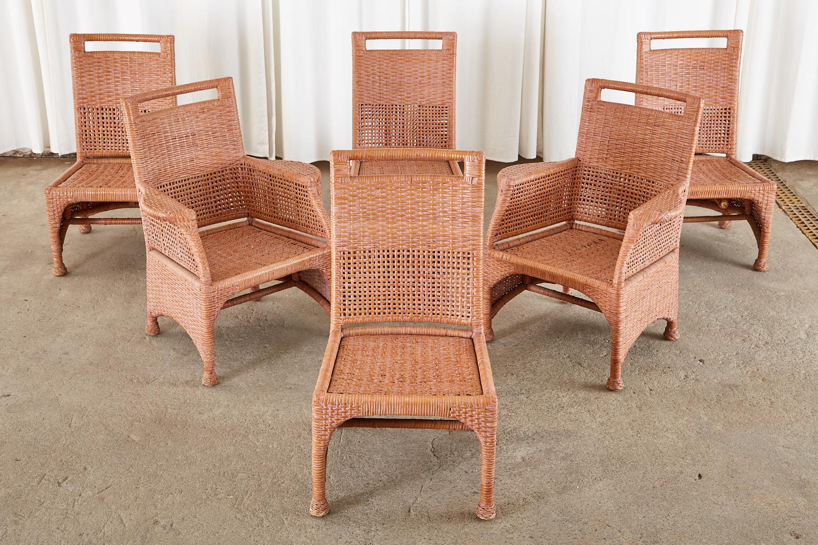 20ième siècle McGuire - Ensemble de six chaises de salle à manger en rotin et osier corail en vente