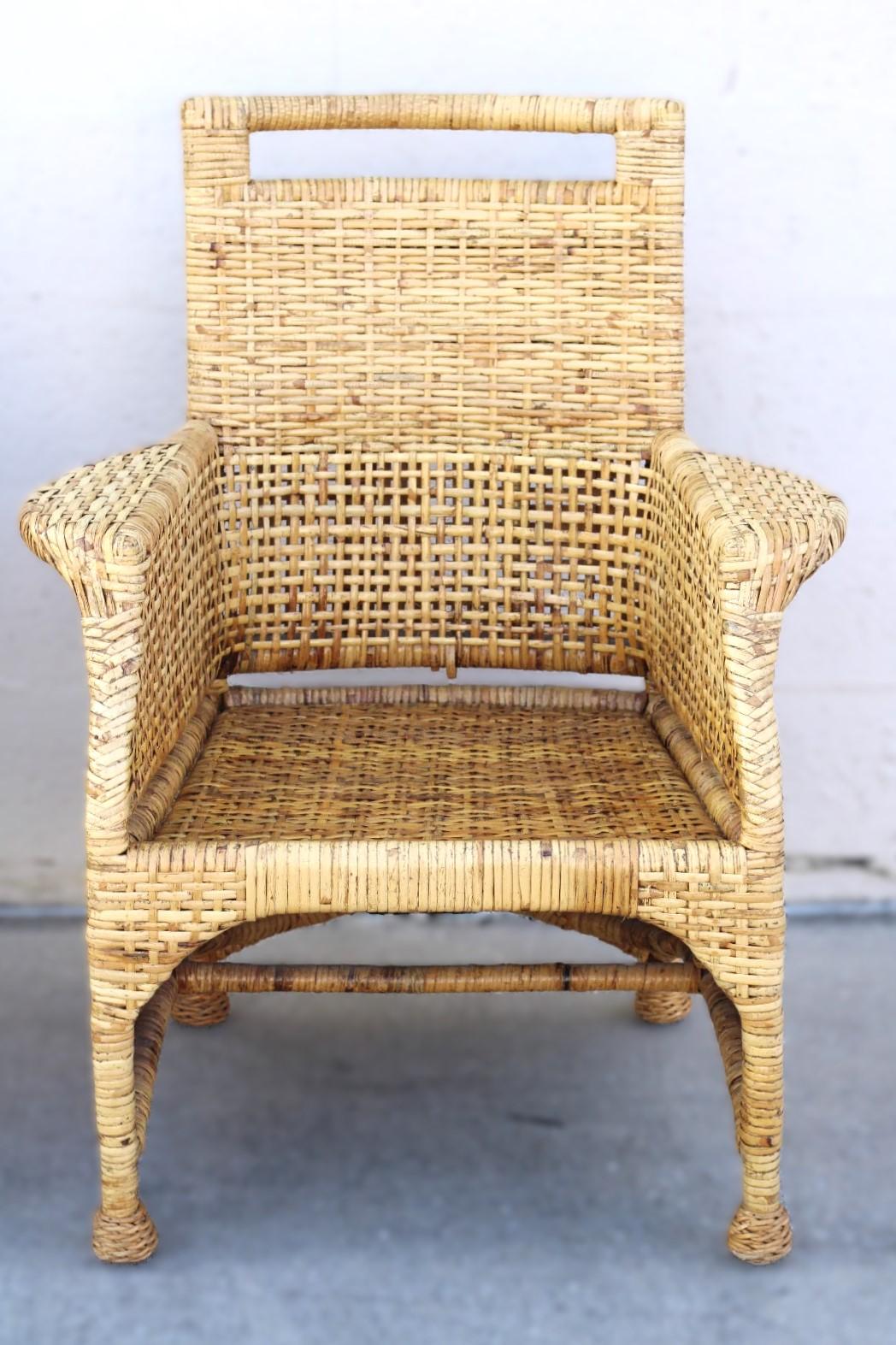 Vimini Set di sei sedie da pranzo McGuire in rattan intrecciato con buccia di legno in vendita