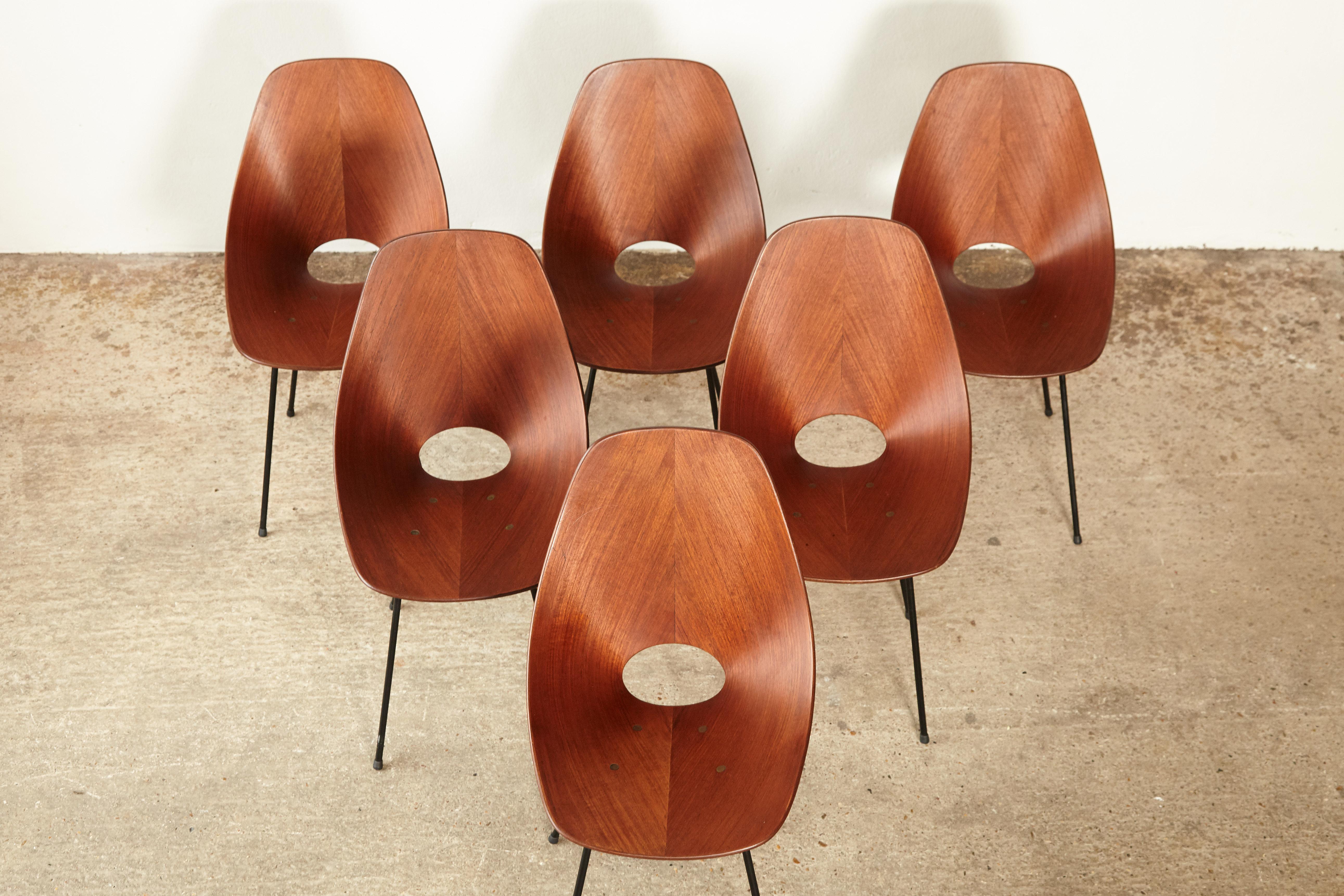 Set of Six Medea Chairs by Vittorio Nobili for Fratelli Tagliabue, Italy, 1950s In Good Condition In London, GB