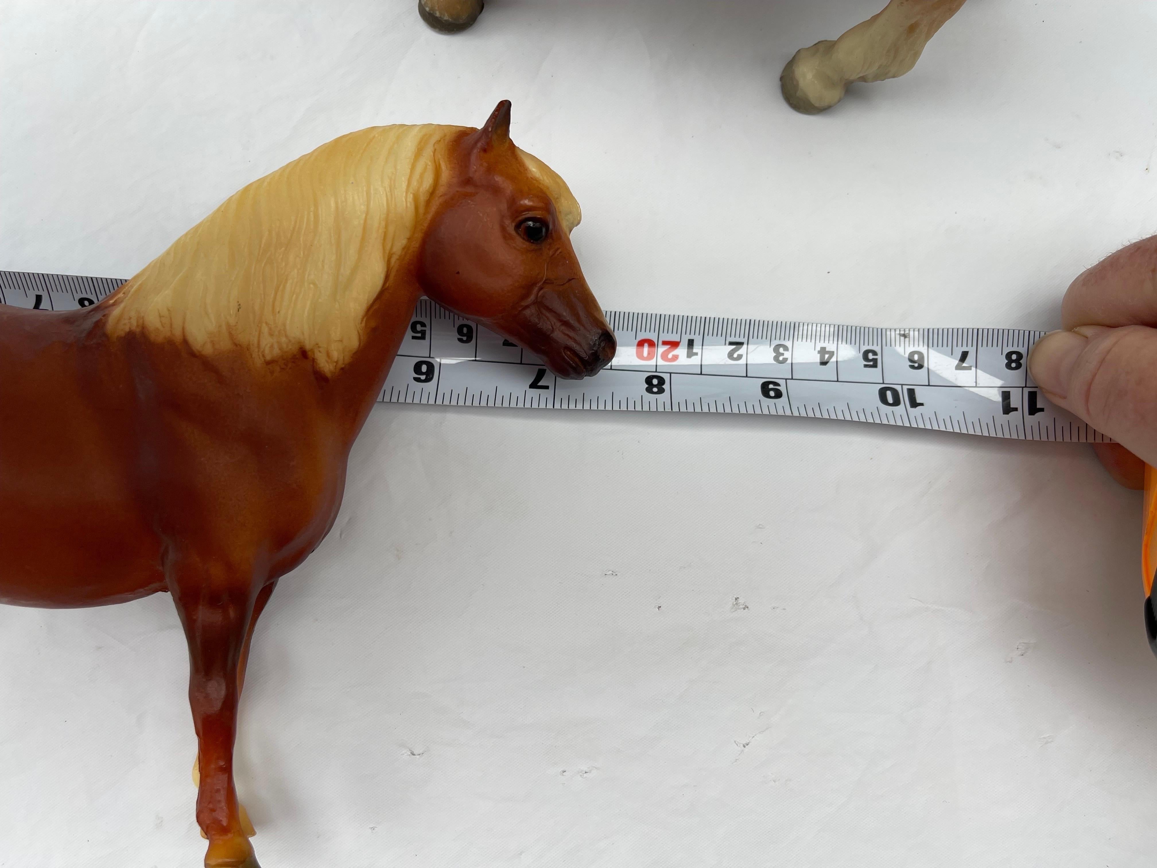  Set of Six Medium Size Vintage Breyer Horses (Box 3) For Sale 7