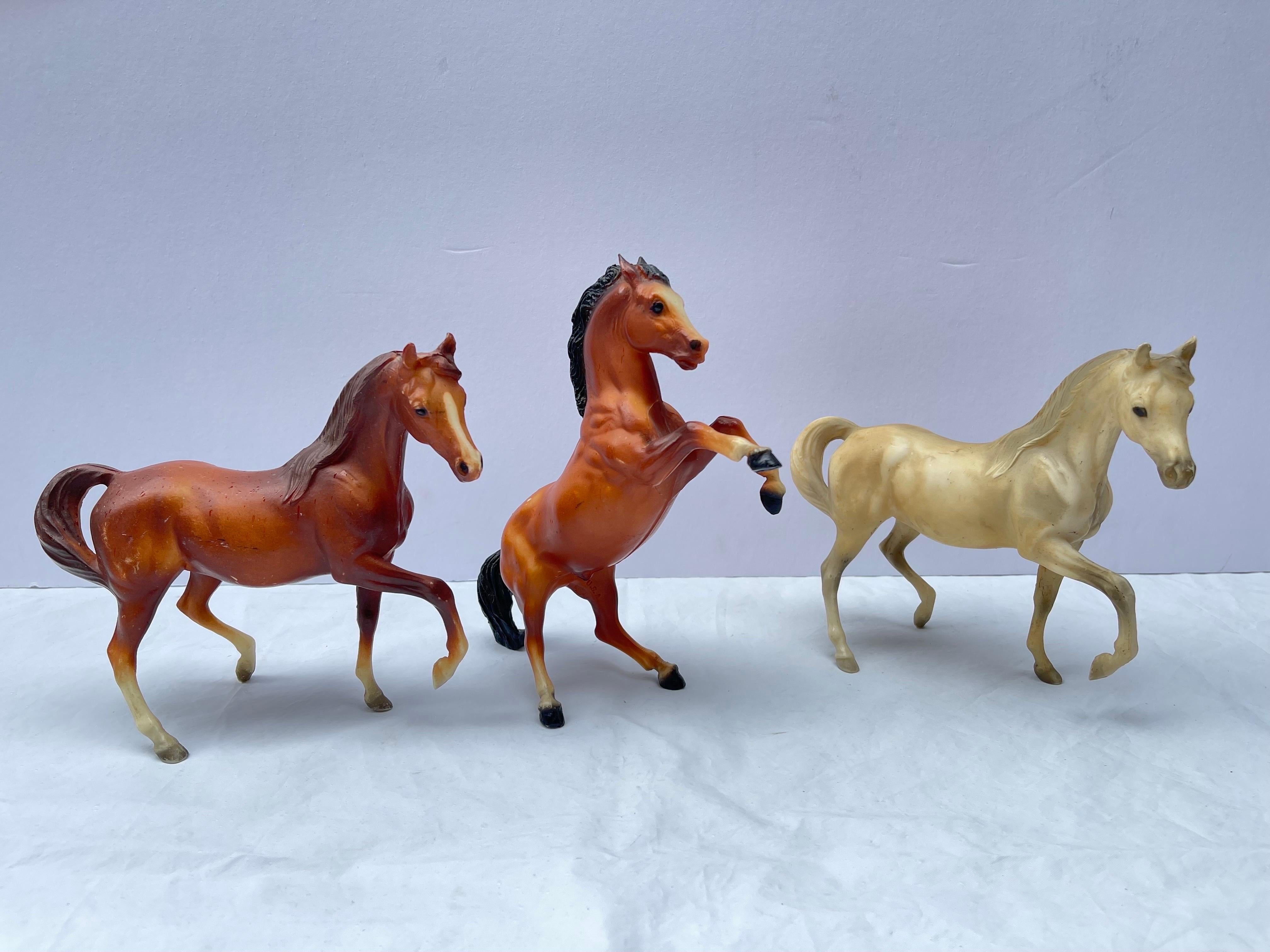 Set von sechs mittelgroßen Vintage-Bürgerpferden (Kasten 4) (amerikanisch) im Angebot