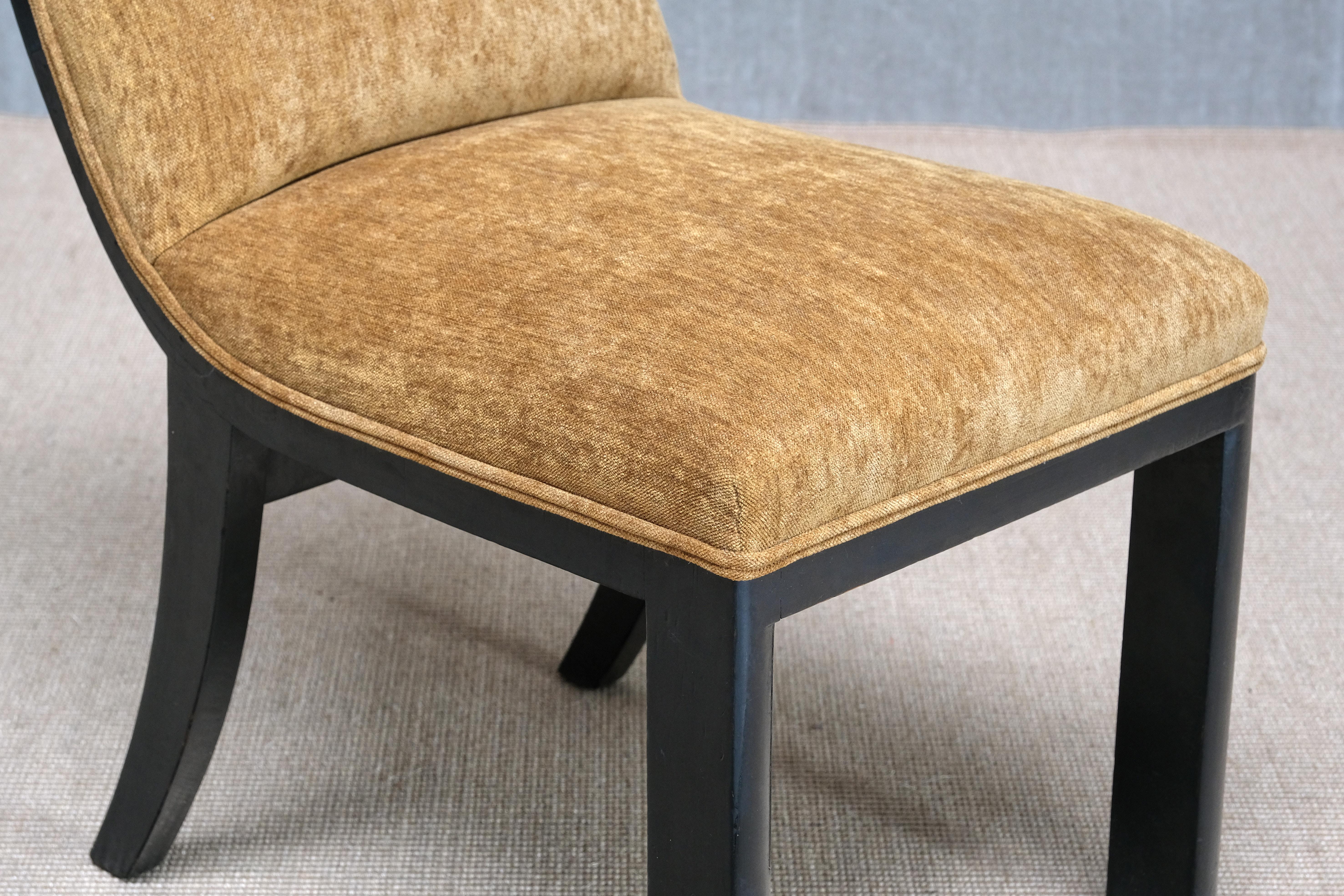 Set of Six Melchiorre Bega Dining Chairs, Lacquered Wood, Chenille, Italy, 1930s im Angebot 5