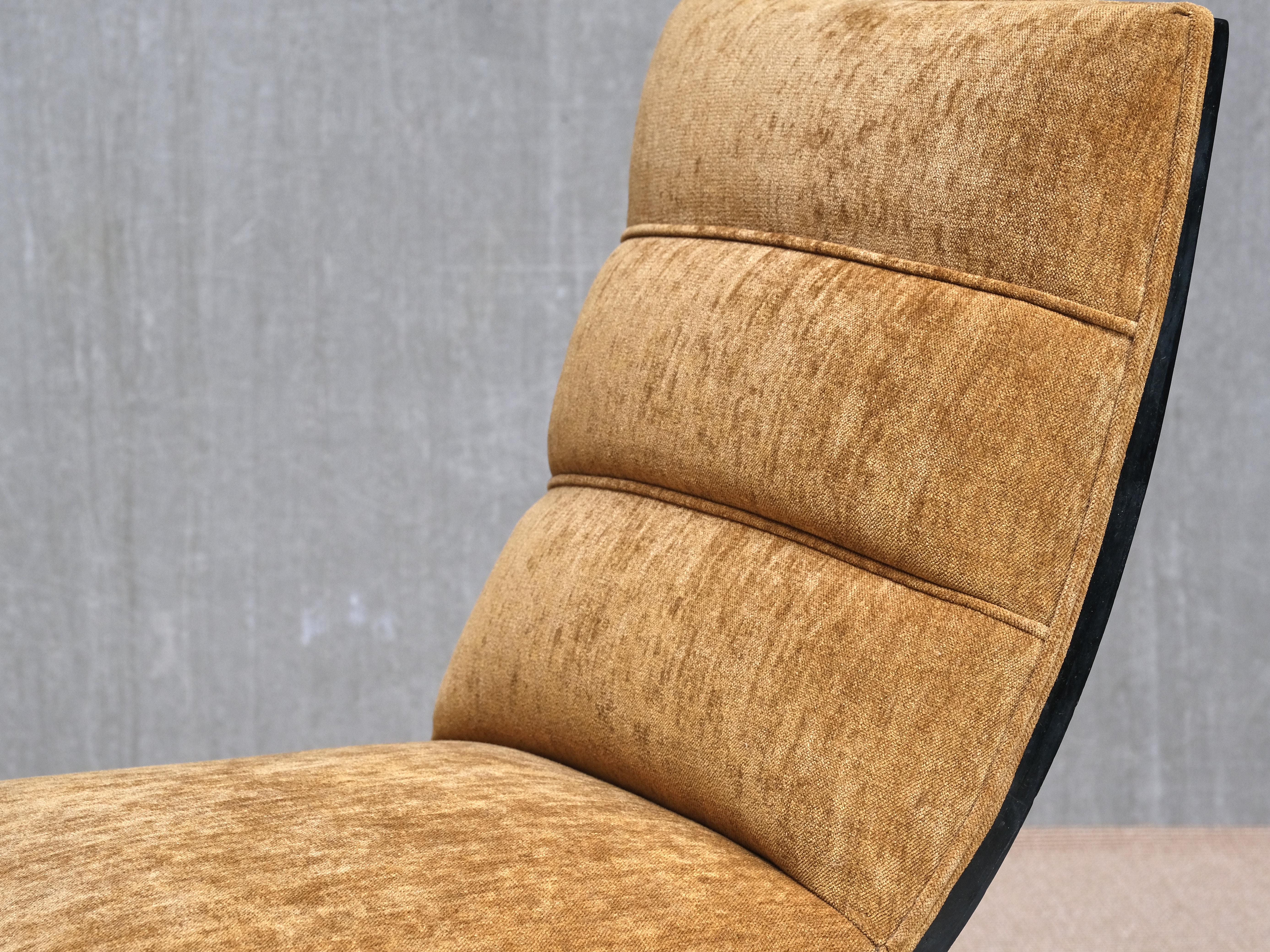 Set of Six Melchiorre Bega Dining Chairs, Lacquered Wood, Chenille, Italy, 1930s im Angebot 8