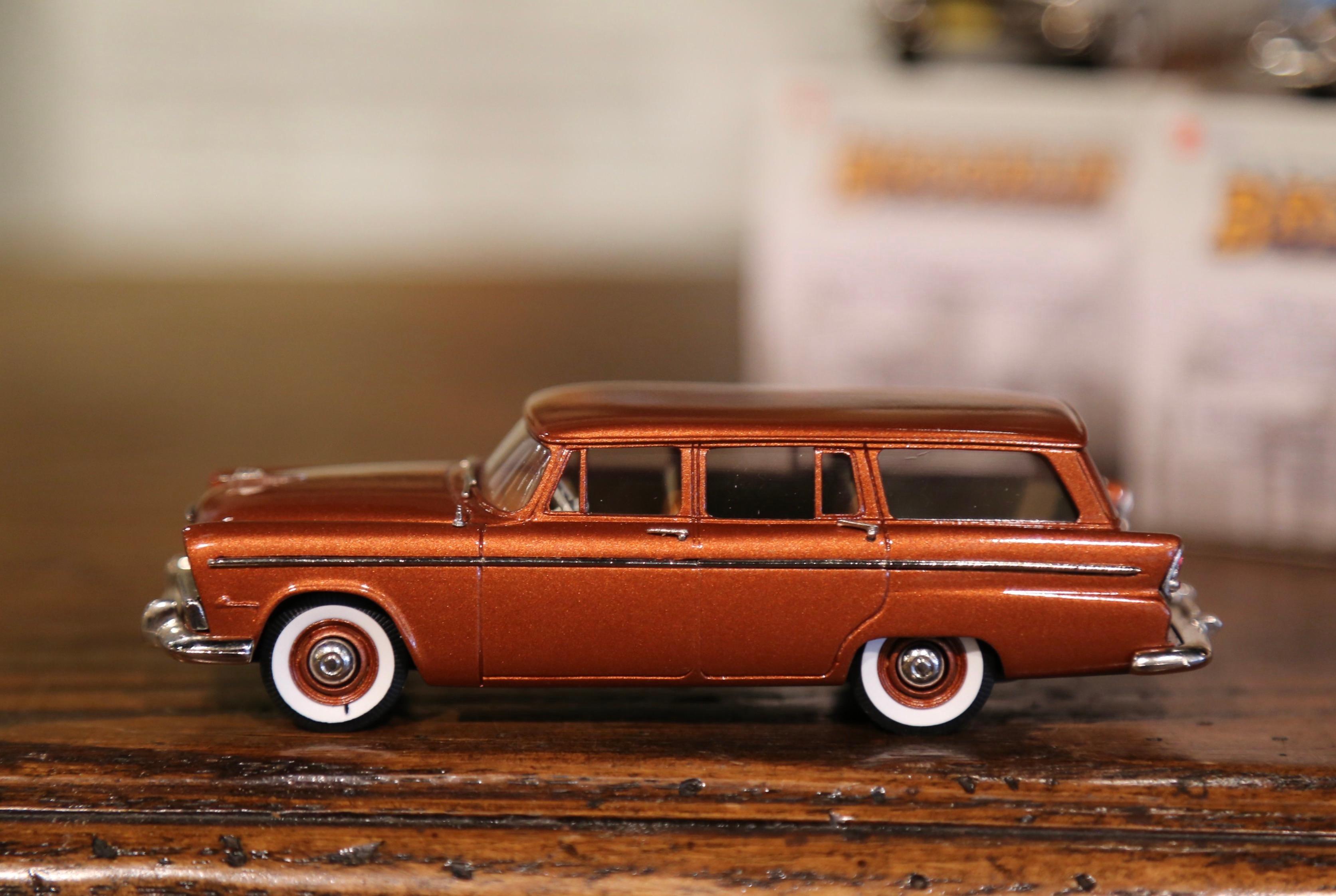 Ensemble de six modèles d'automobiles en métal de la collection Brooklin en vente 9