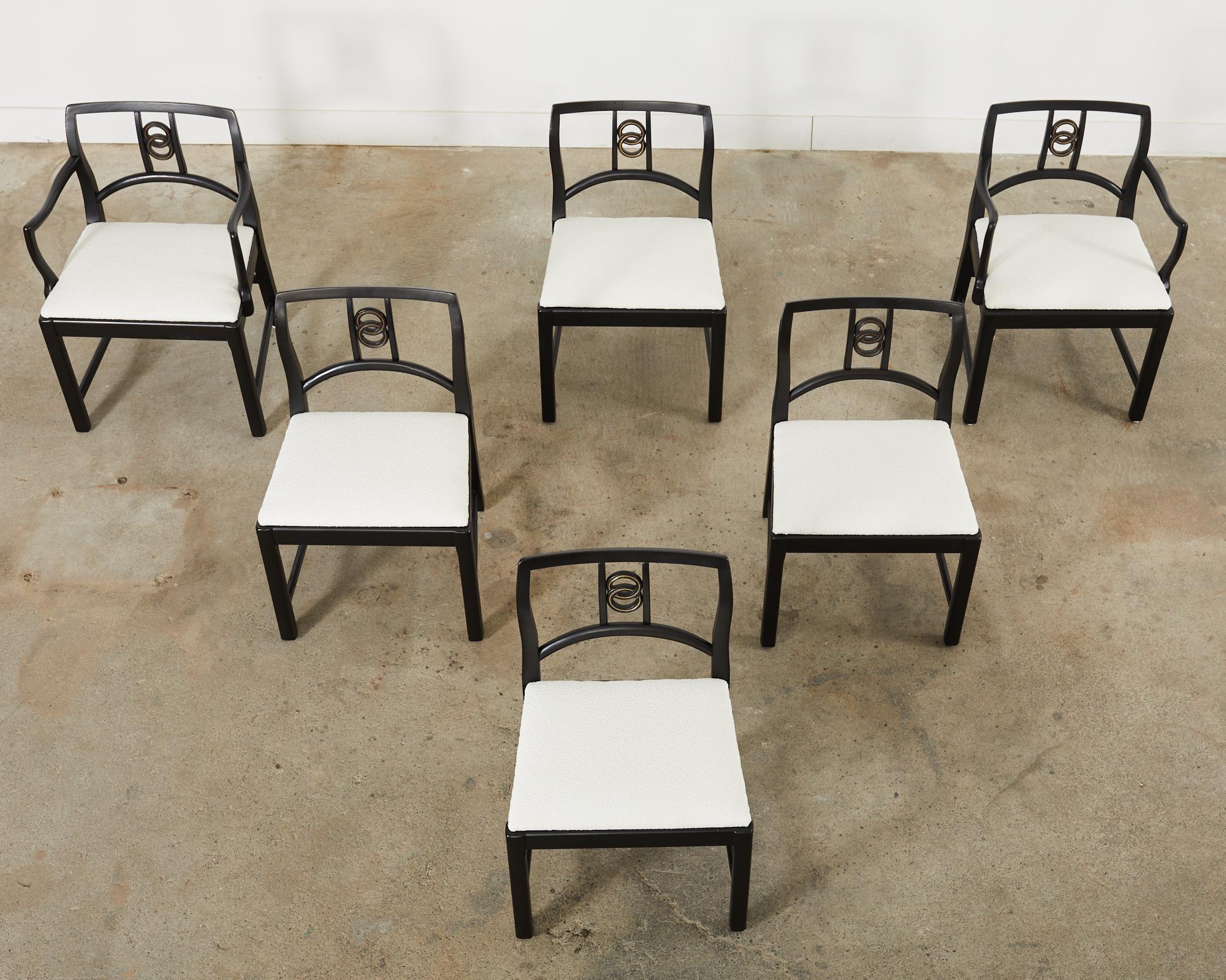 Américain Ensemble de six chaises de salle à manger en bouclé Michael Taylor for Baker en vente