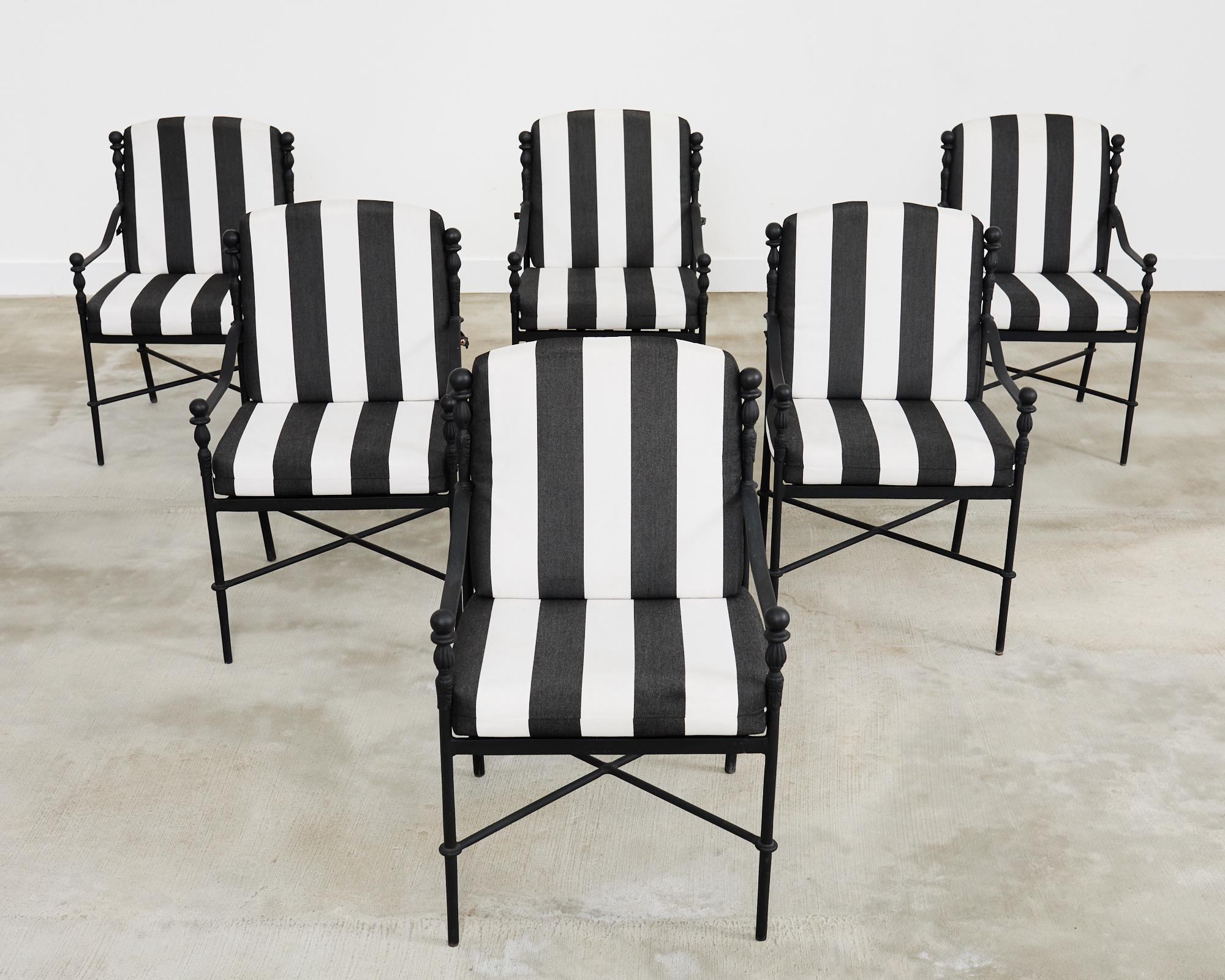 Moulage Michael Taylor Montecito Garden Dining Armchairs en vente