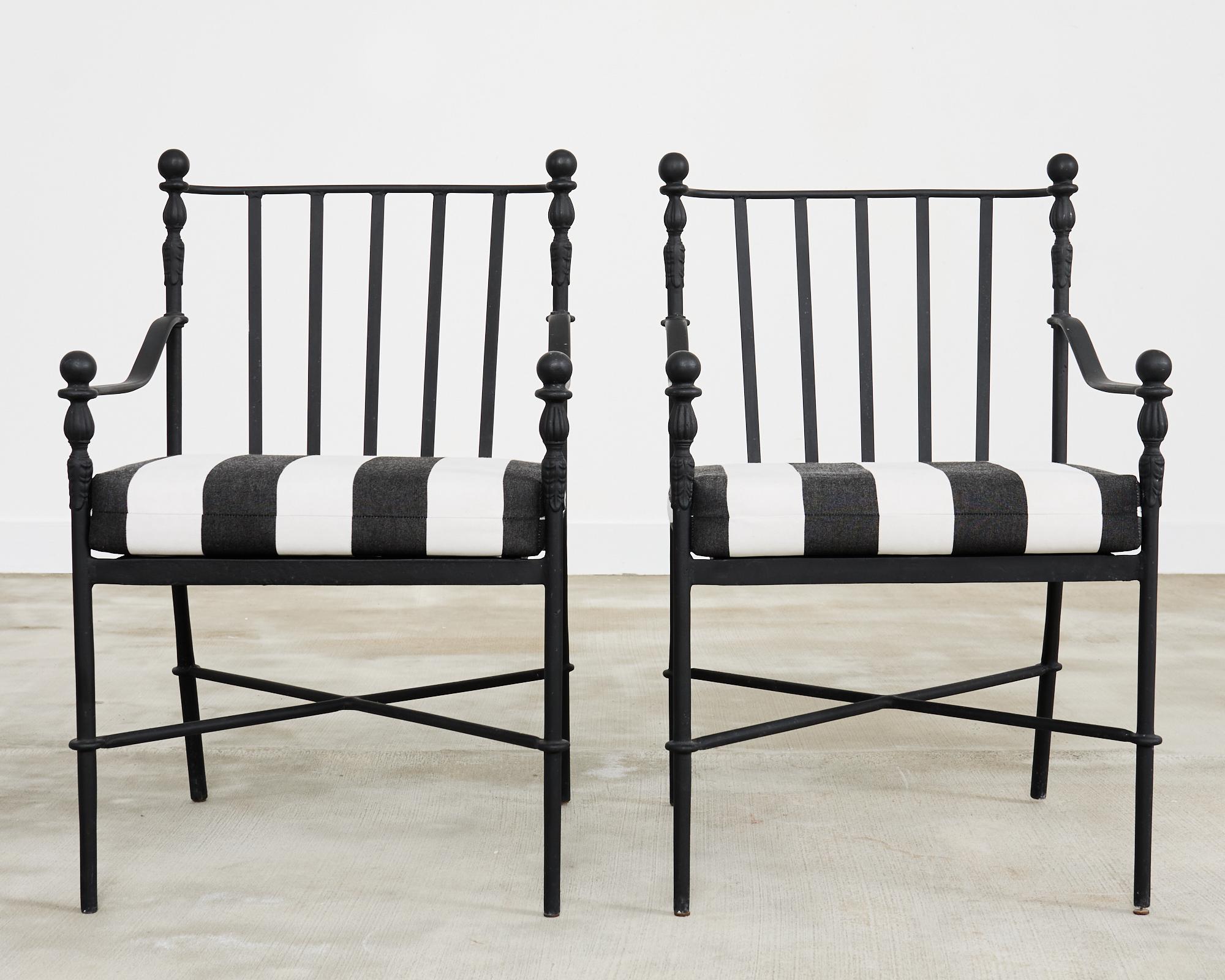 Michael Taylor Montecito Garden Dining Armchairs Bon état - En vente à Rio Vista, CA