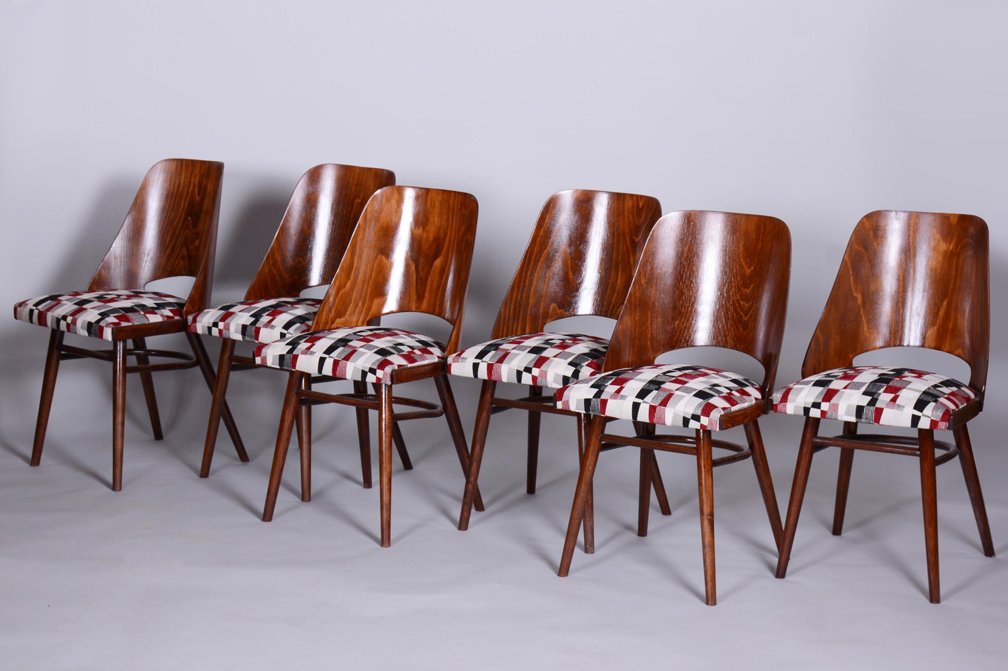 Fabric Set of Six Midcentury Beech Chairs, Oswald Heardtl, Restored, Czechia, 1950s For Sale