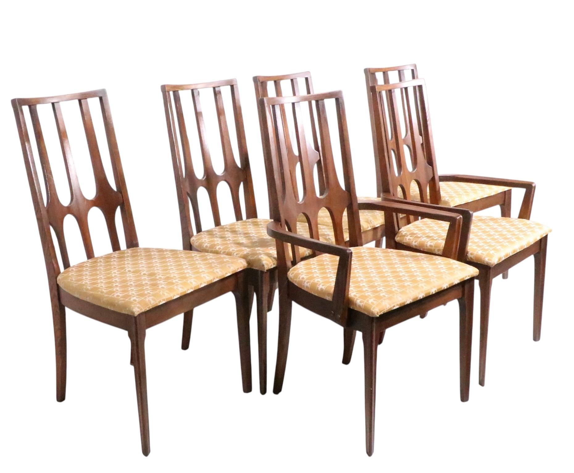 Mid-Century Modern Set of Six Mid Century Broyhill Brasilia Dining Chairs c. 1960's For Sale