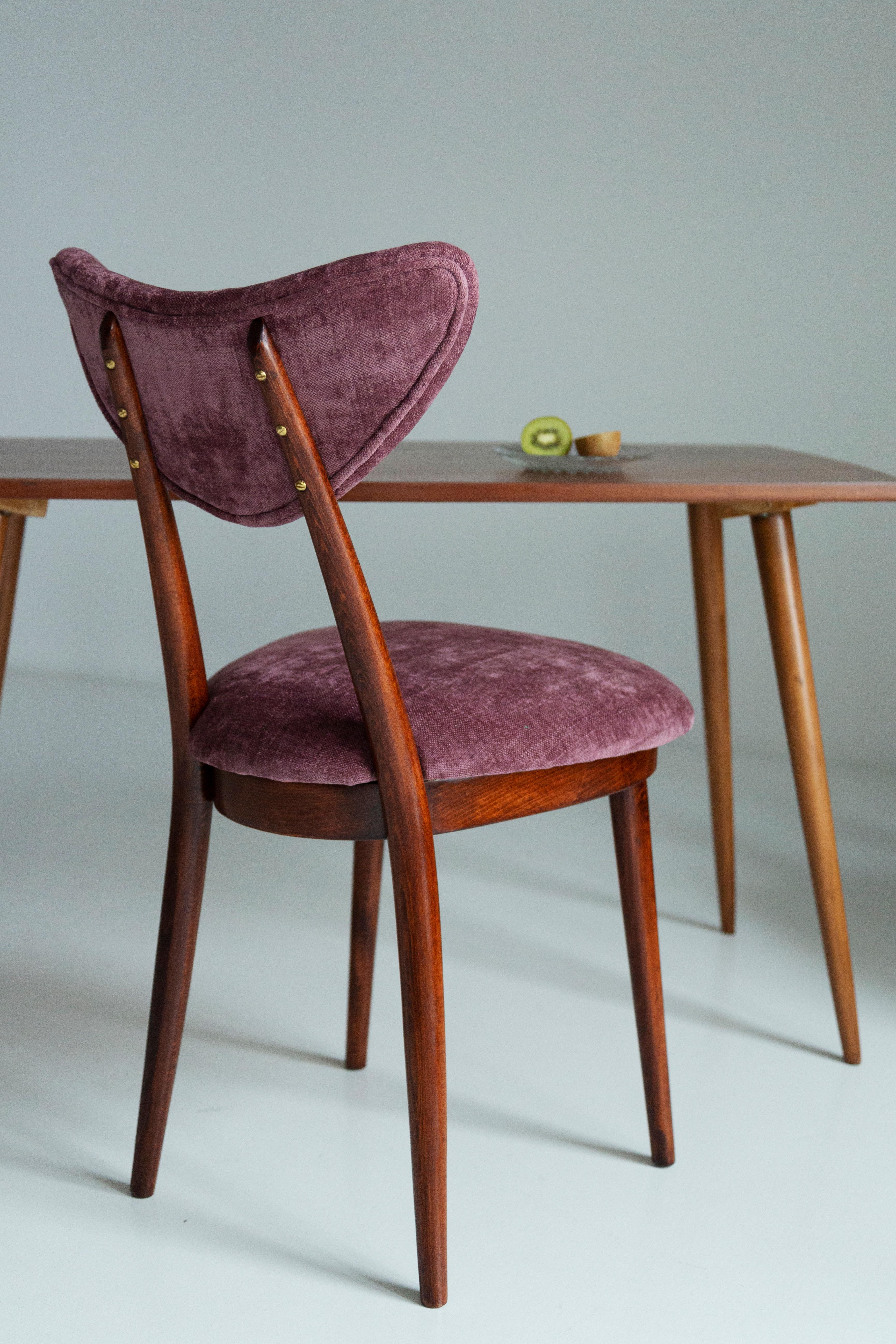 Mid-Century Modern Ensemble de six chaises à cœurs en velours rose bordeaux du milieu du siècle, Europe, années 1960 en vente