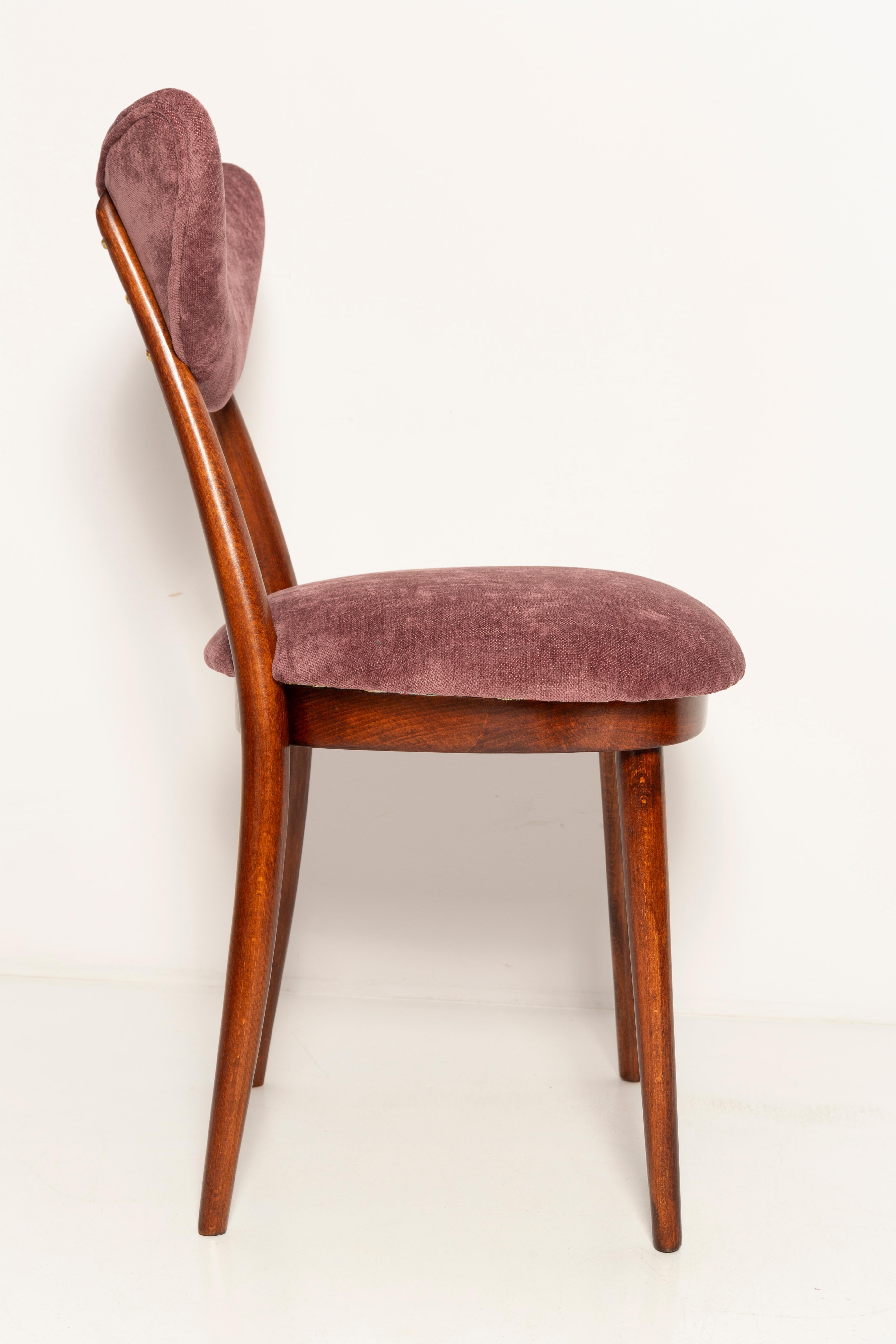 Ensemble de six chaises à cœurs en velours rose bordeaux du milieu du siècle, Europe, années 1960 en vente 1