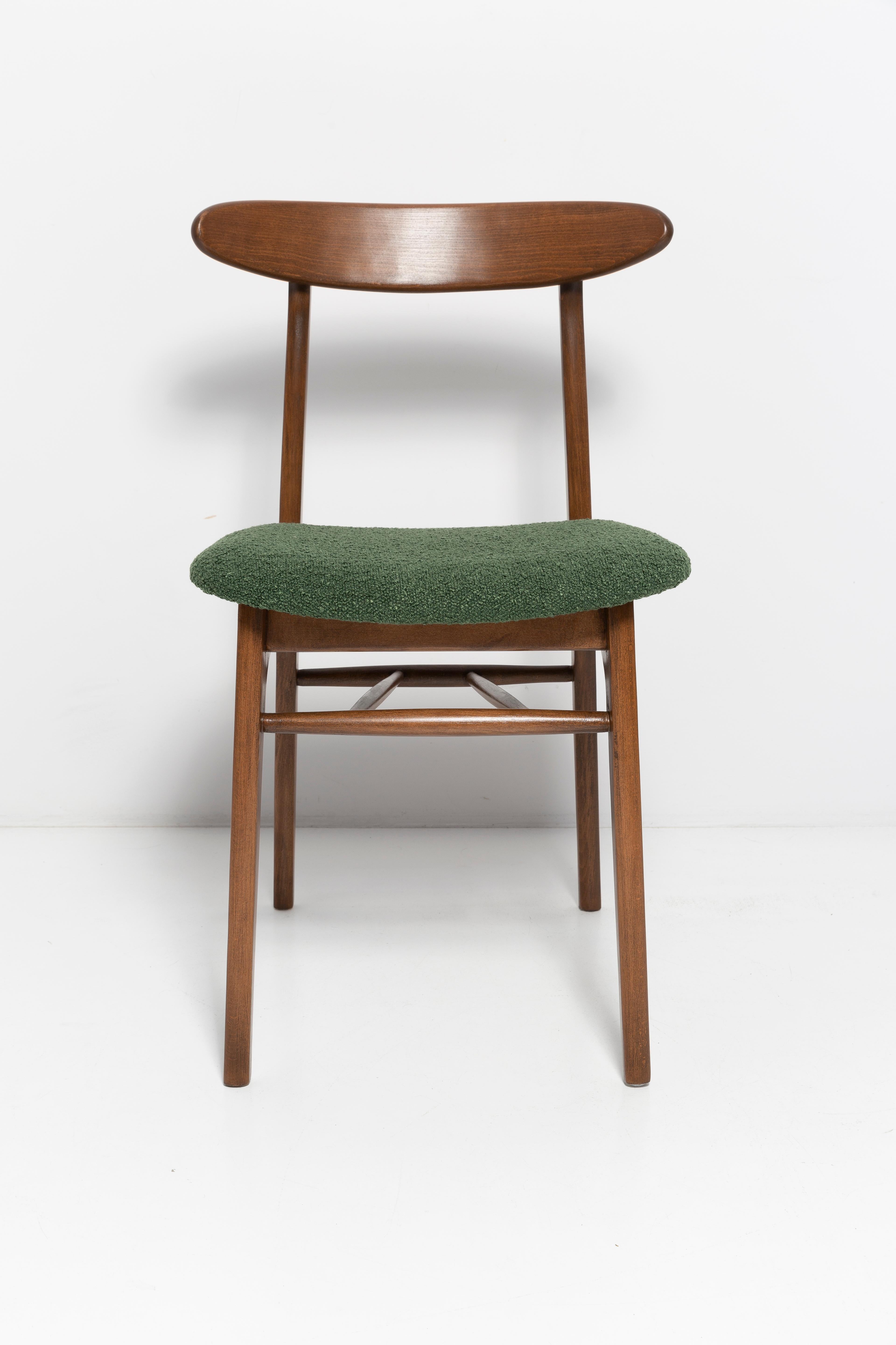 Set of Six Mid Century Chairs Green Boucle, Walnut, Rajmund Halas, Poland, 1960s For Sale 4