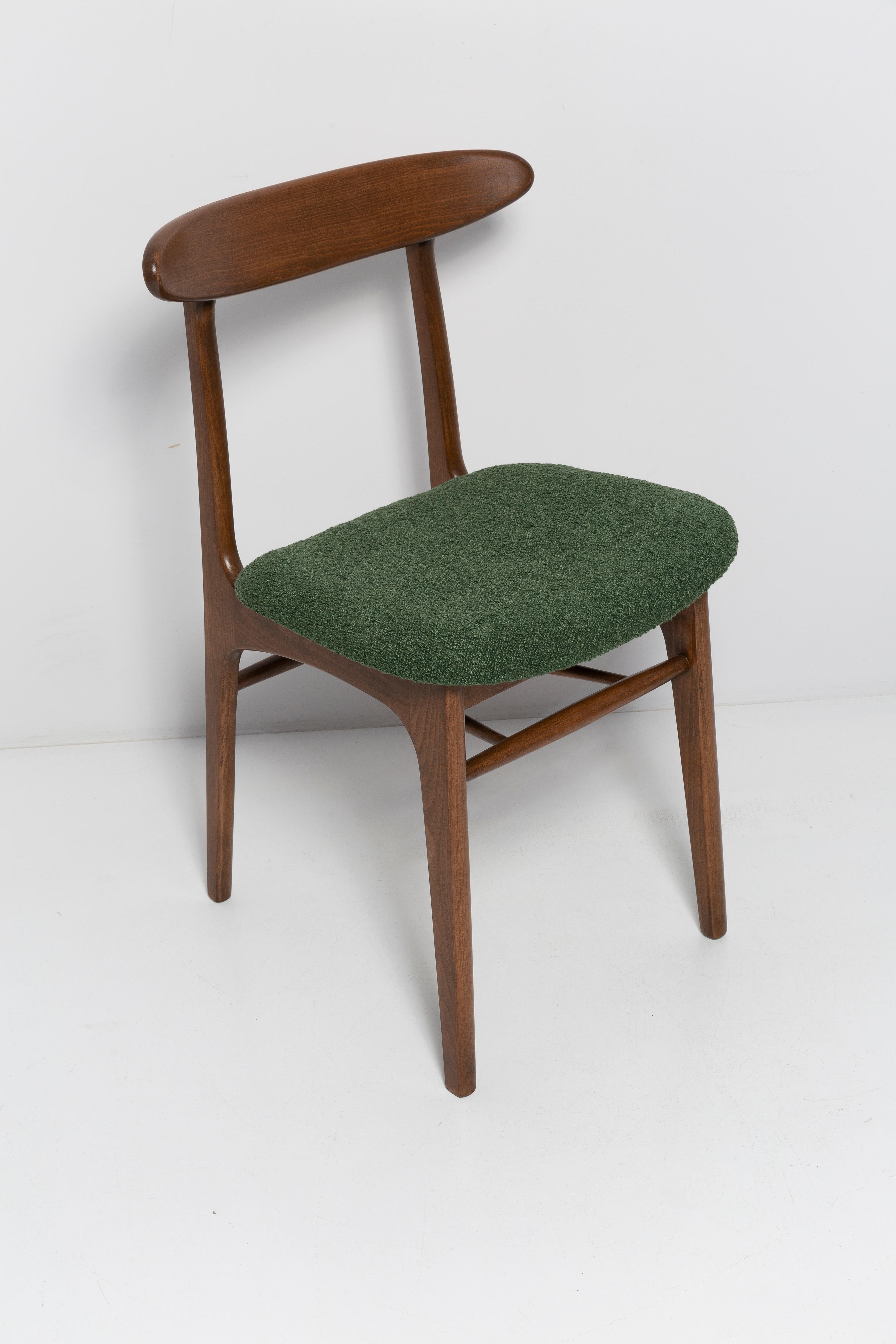 Mid-Century moderno Set di sei sedie di metà secolo Greene & Greene, Noce, Rajmund Halas, Polonia, anni '60 in vendita